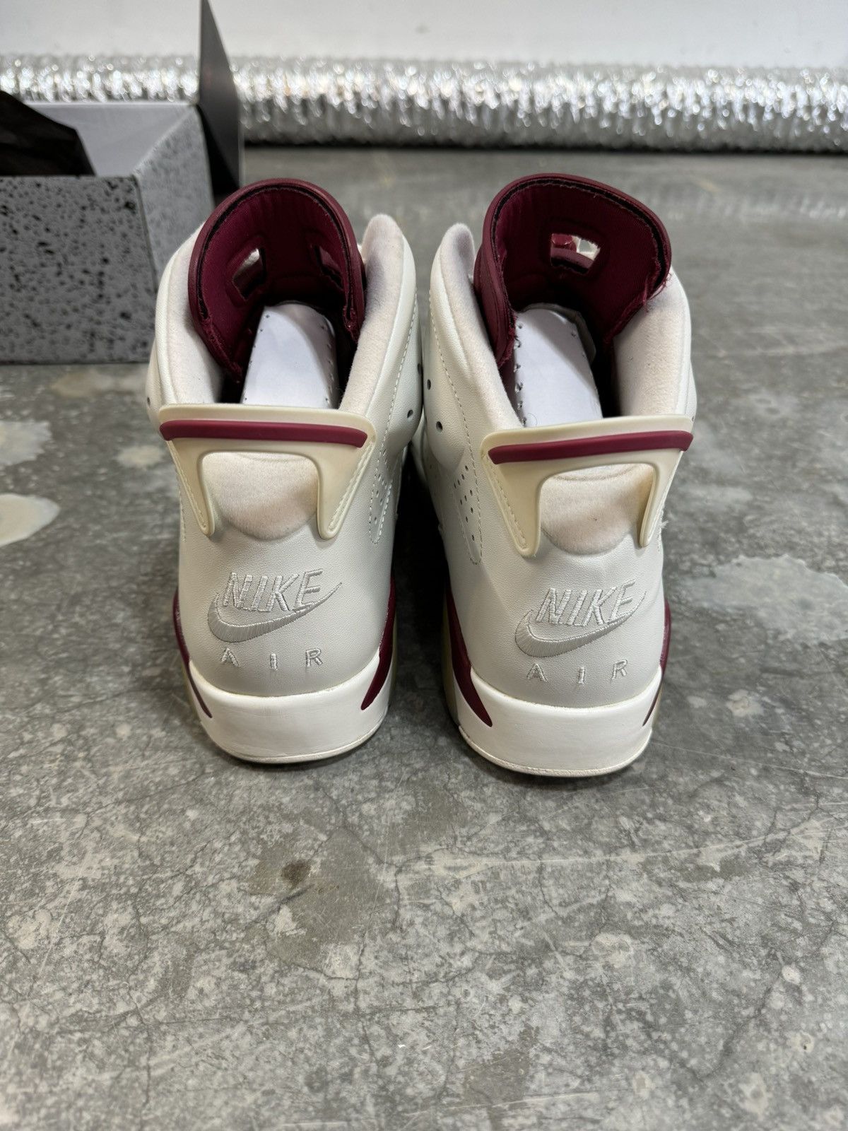 Jordan Brand × Nike Jordan 6 Maroon Size US 10.5 / EU 43-44 - 4 Thumbnail