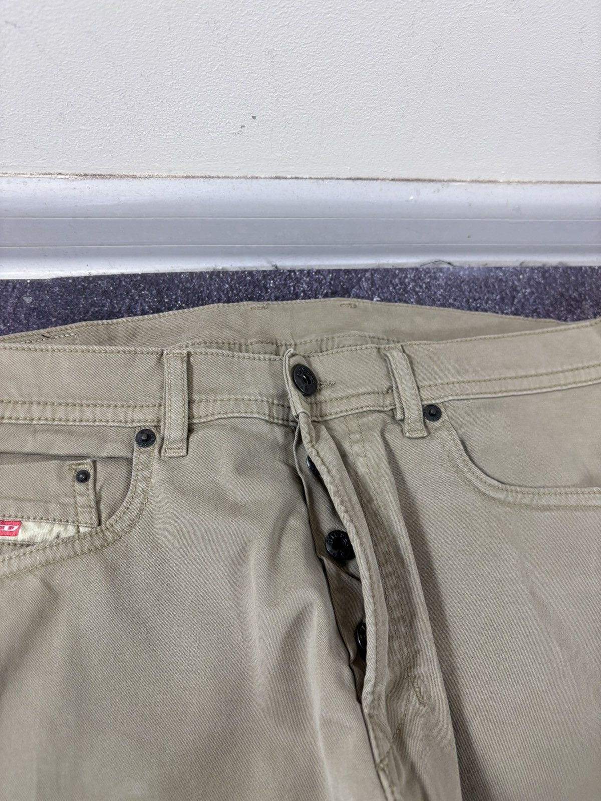 Diesel Diesel NWT Men’s Sand Beige Slim Fit Stretch Chino Pants Size US 30 / EU 46 - 11 Thumbnail