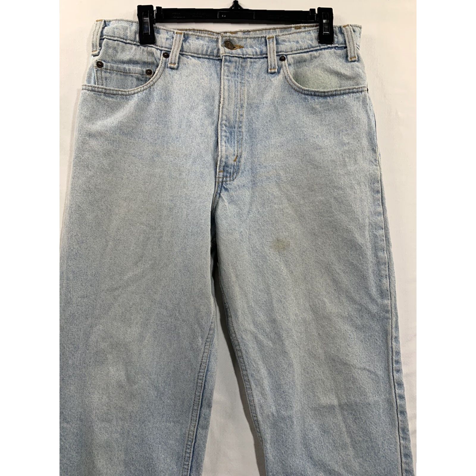 Levi's VINTAGE Levi's 540 Jeans Mens 32x32 Blue Denim Relaxed Fit Tapered Leg USA Made Size US 32 / EU 48 - 2 Thumbnail