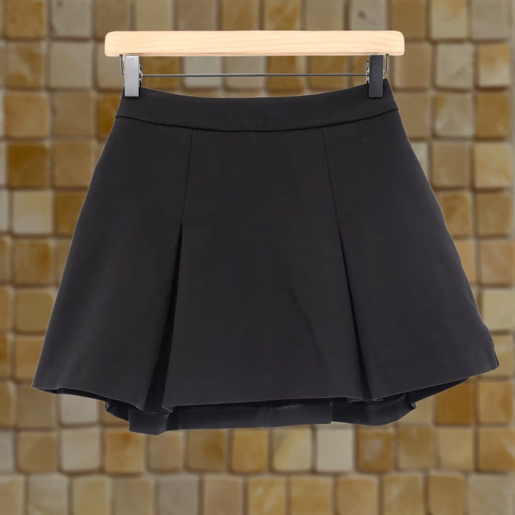 Lilly Pulitzer Lilly Pulitzer Women's Delvey Mini Skort Black Sz 00 Size 24" / US 00 / IT 34 - 1 Thumbnail