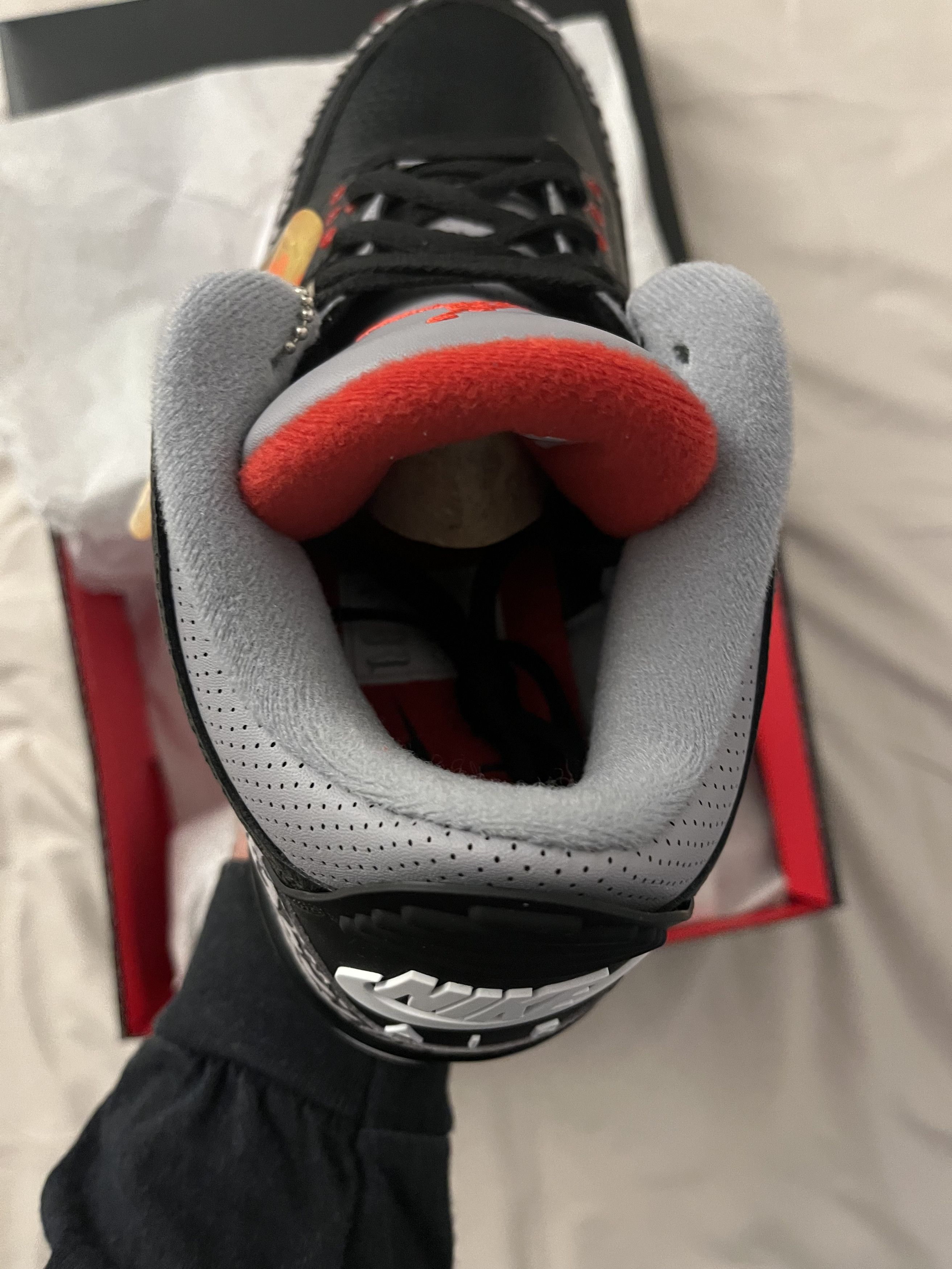 Jordan Brand AIR JORDAN 3 RETRO OG Size US 9.5 / EU 42-43 - 2 Thumbnail