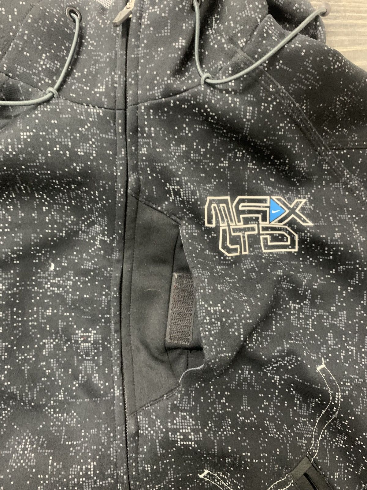 Nike Vintage nike max ltd 2000s sportswear mp3 zip Size US S / EU 44-46 / 1 - 3 Thumbnail