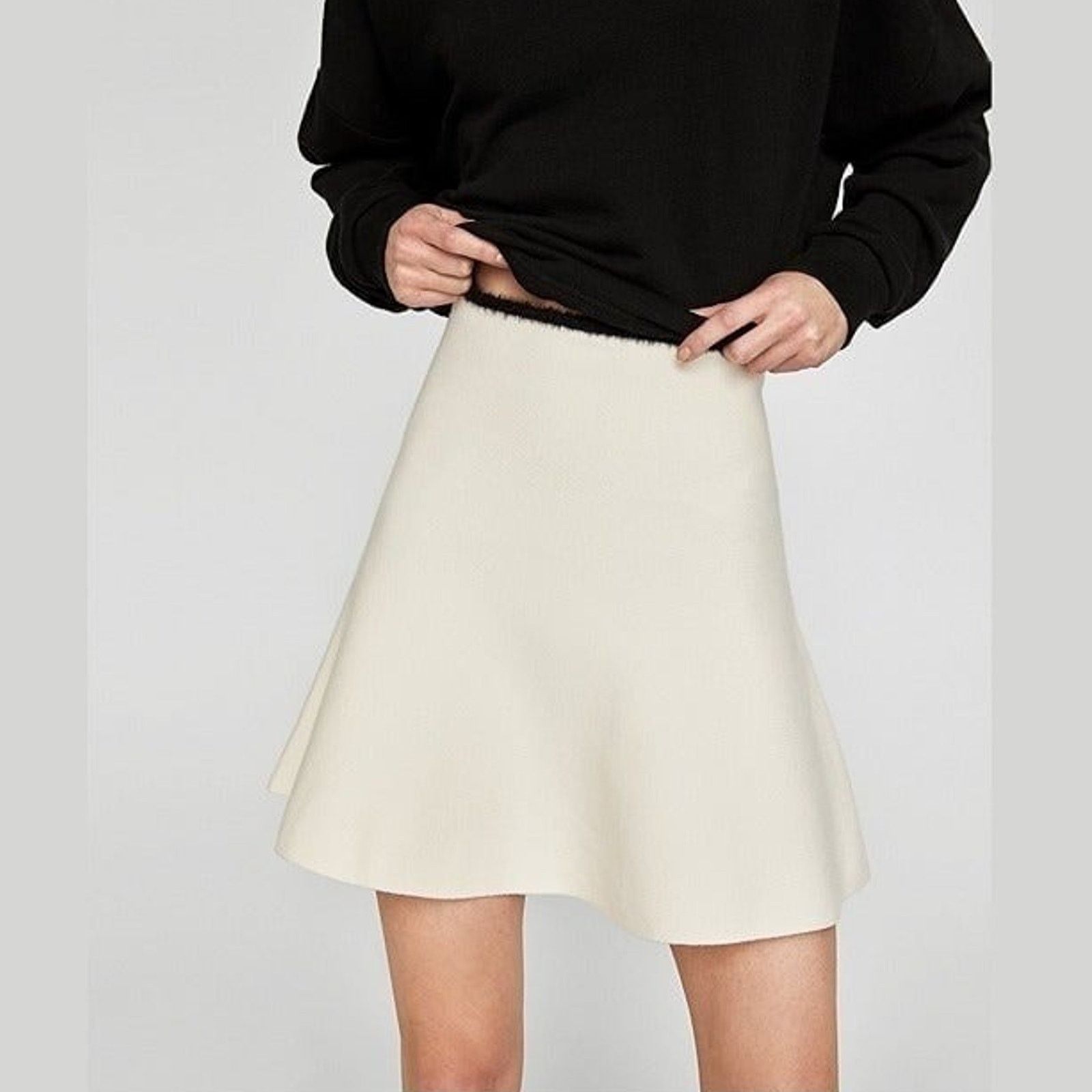 Zara ZARA High Waist Mini Skirt Size 30" / US 8 / IT 44 - 3 Thumbnail