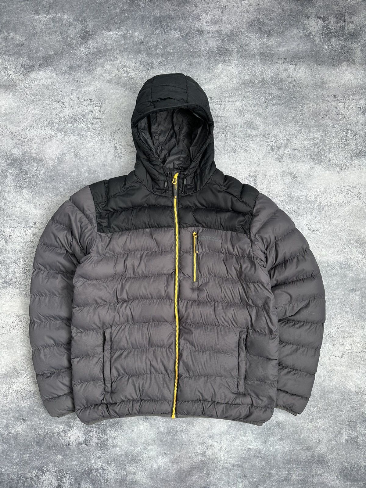 Mountain Hardwear Mountain Warehouse Grey Winter Puffer Jacket Outdoor Size M Size US M / EU 48-50 / 2 - 1 Thumbnail