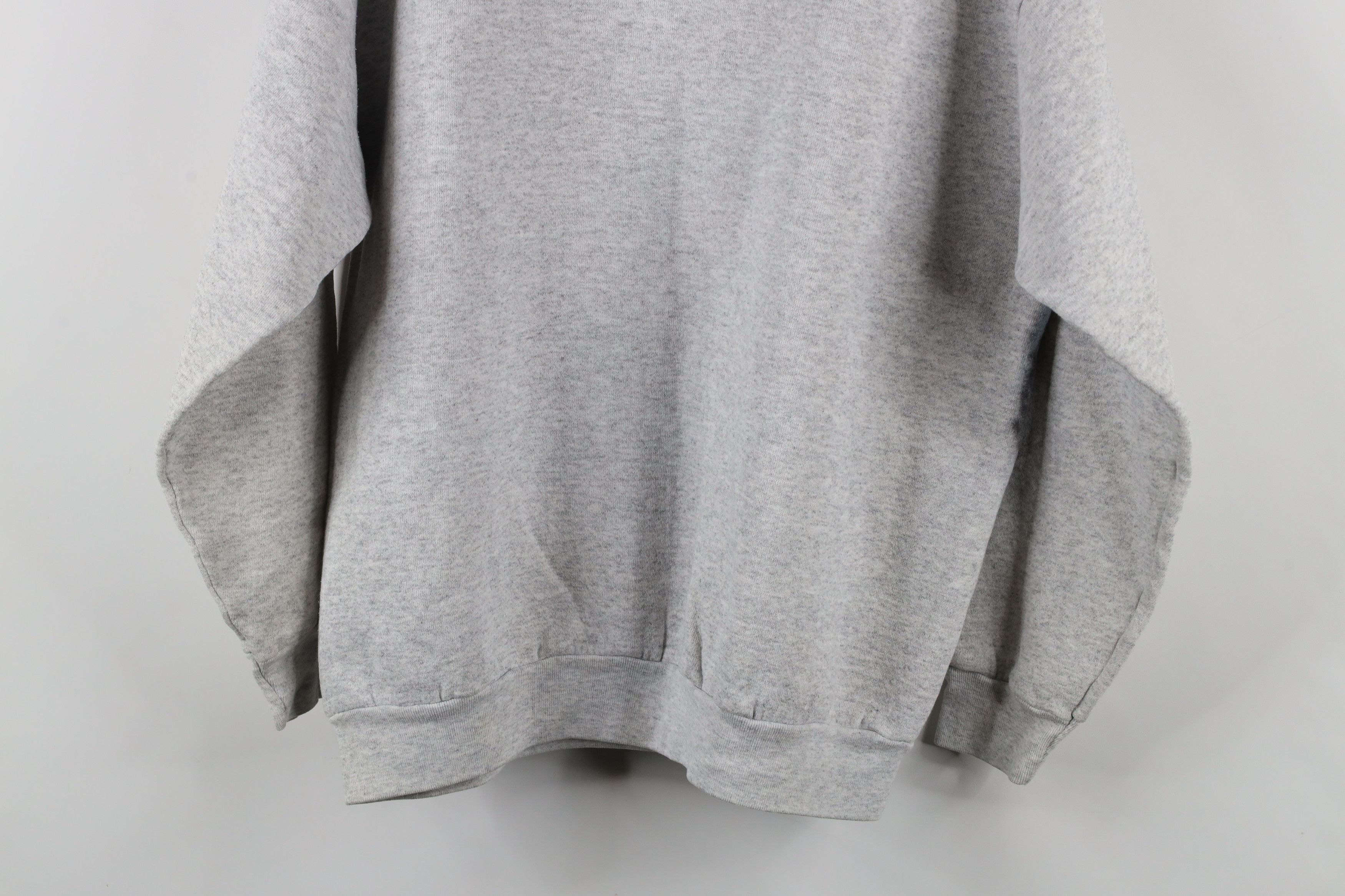 Vintage Vintage 90s Streetwear Brush Wolf Crewneck Sweatshirt Gray Size US L / EU 52-54 / 3 - 8 Thumbnail