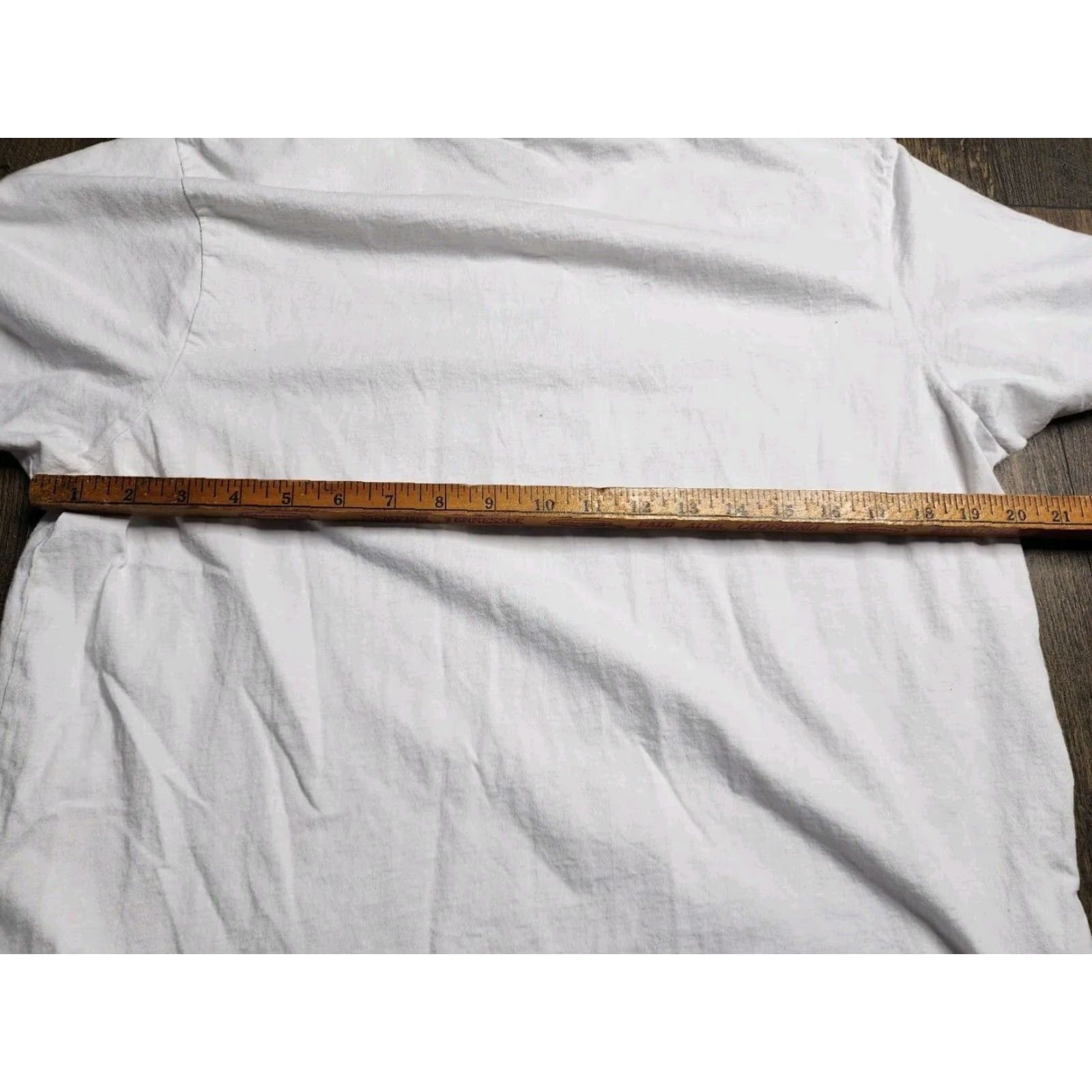 Vintage VINTAGE Parque Warner Bugs Bunny Logo T Shirt White XL Mens Size US XL / EU 56 / 4 - 3 Thumbnail