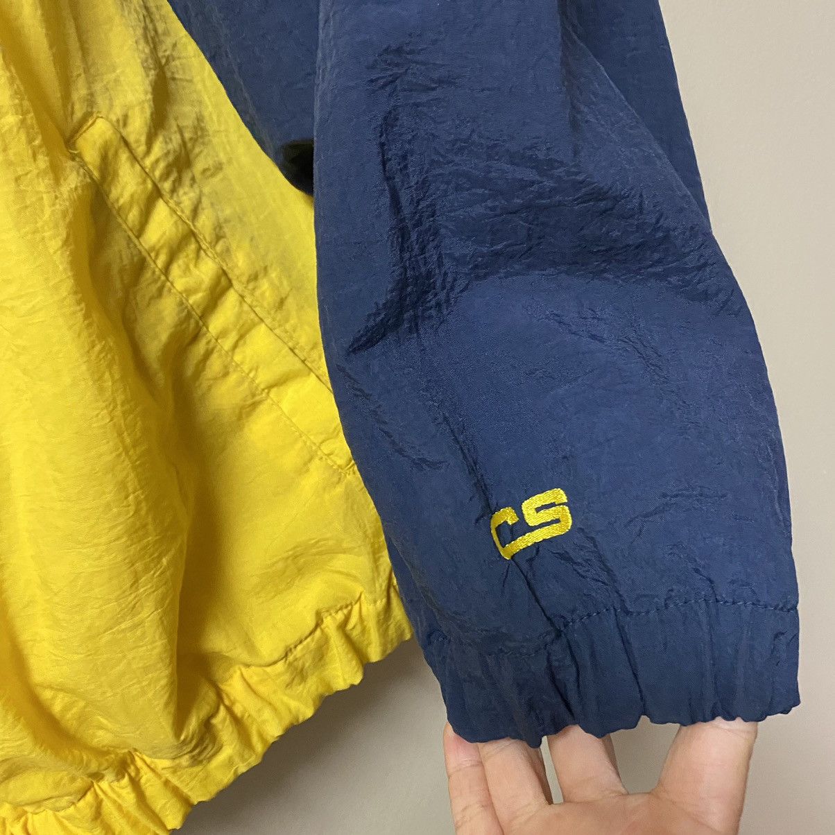 Vintage Vintage Crable Sportswear Notre Dame WindBreaker Jacket XL Size US XL / EU 56 / 4 - 4 Thumbnail