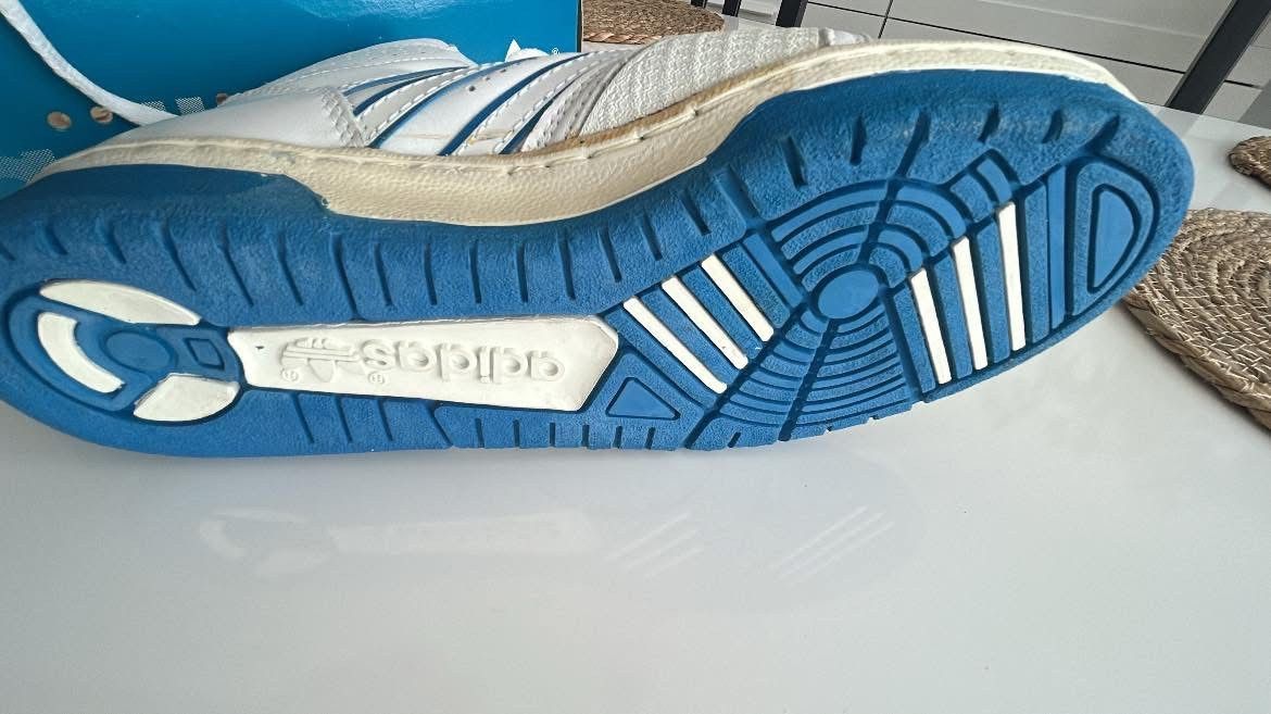 Adidas Adidas INSTINCT -HI Size US 8.5 / EU 41-42 - 4 Thumbnail