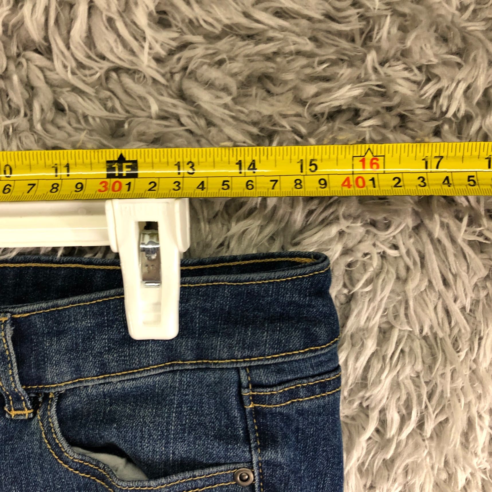 Denime Daisy Fuentes Womens Size 6 Mid Rise Straight Leg Medium Wash Blue Denim Jeans Size 28" / US 6 / IT 42 - 2 Thumbnail