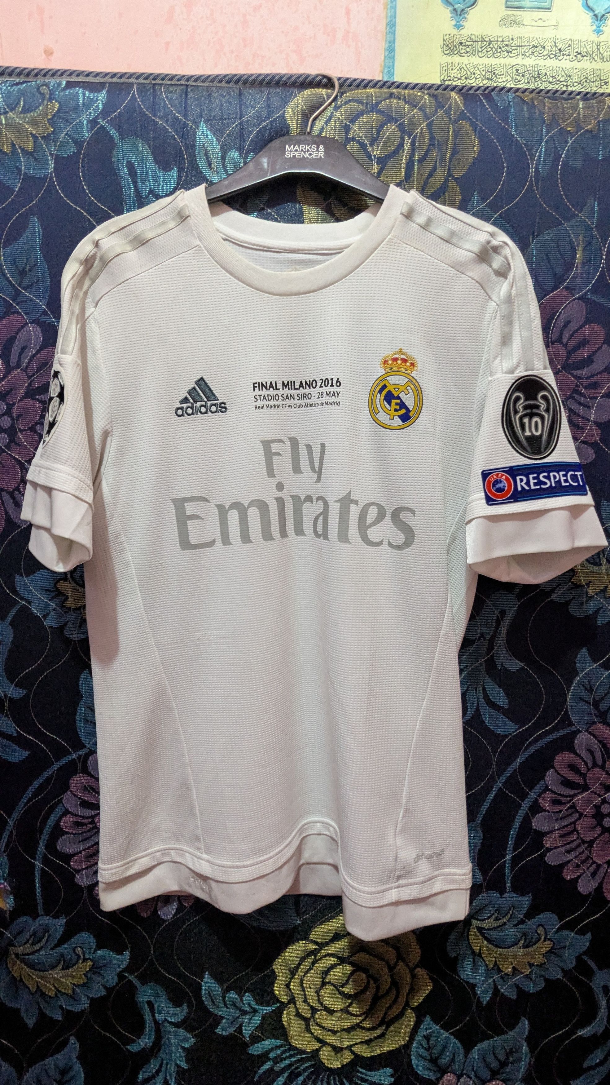 Adidas Real Madrid Final Milano 2016 Jersey Cristiano Ronaldo 7 Size US M / EU 48-50 / 2 - 13 Thumbnail