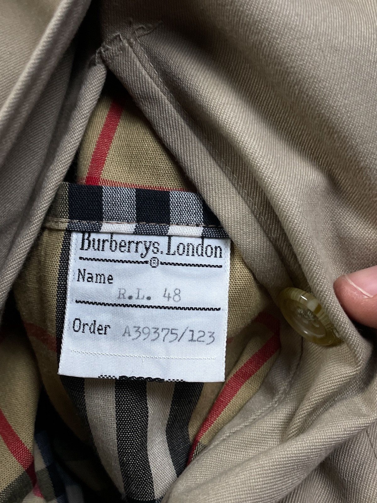 Burberry Burberry Vintage Beige Trench Coat Size US L / EU 52-54 / 3 - 6 Thumbnail