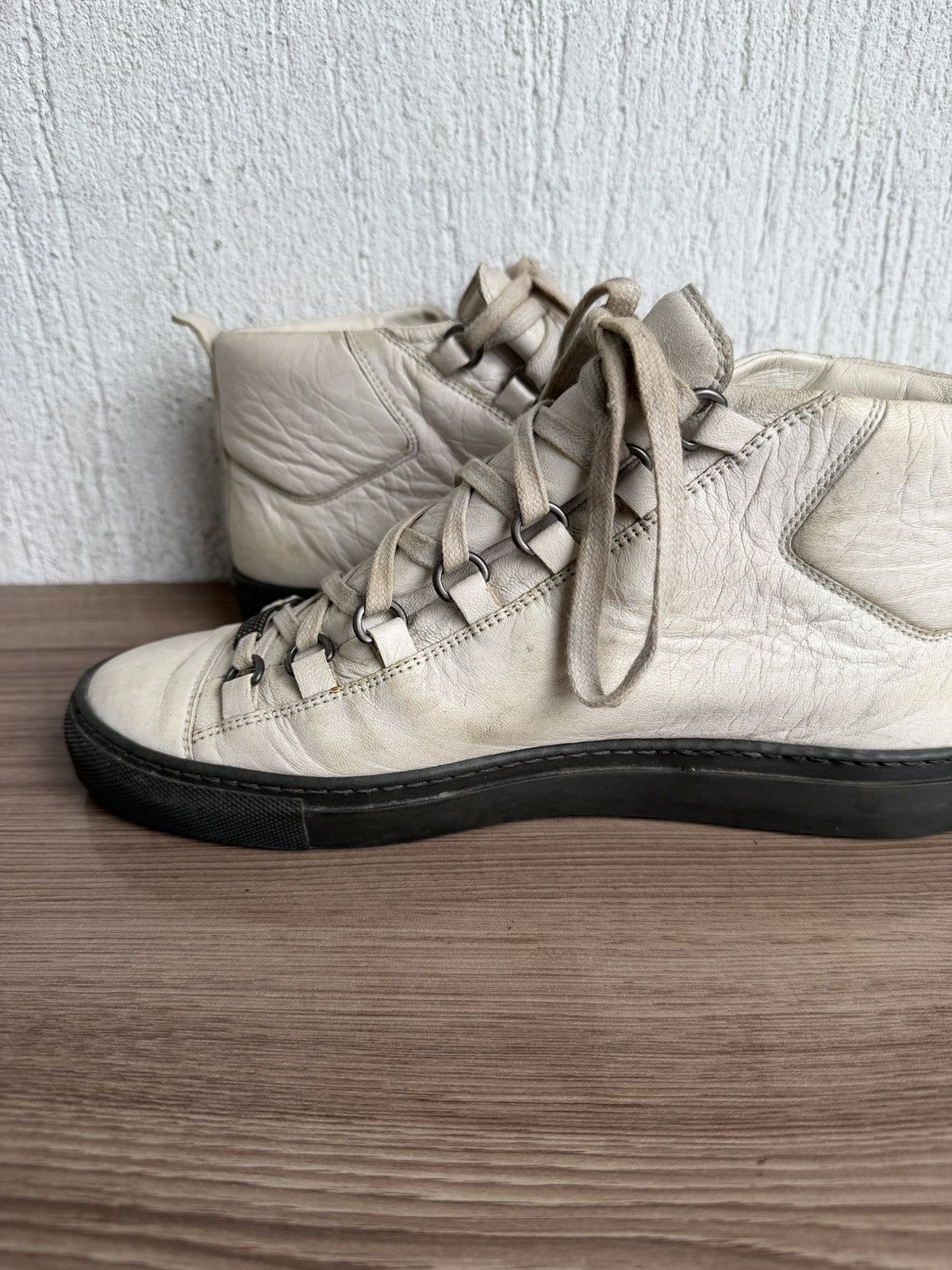 Balenciaga vintage Arena leather trainer Size US 8 / EU 41 - 15 Thumbnail