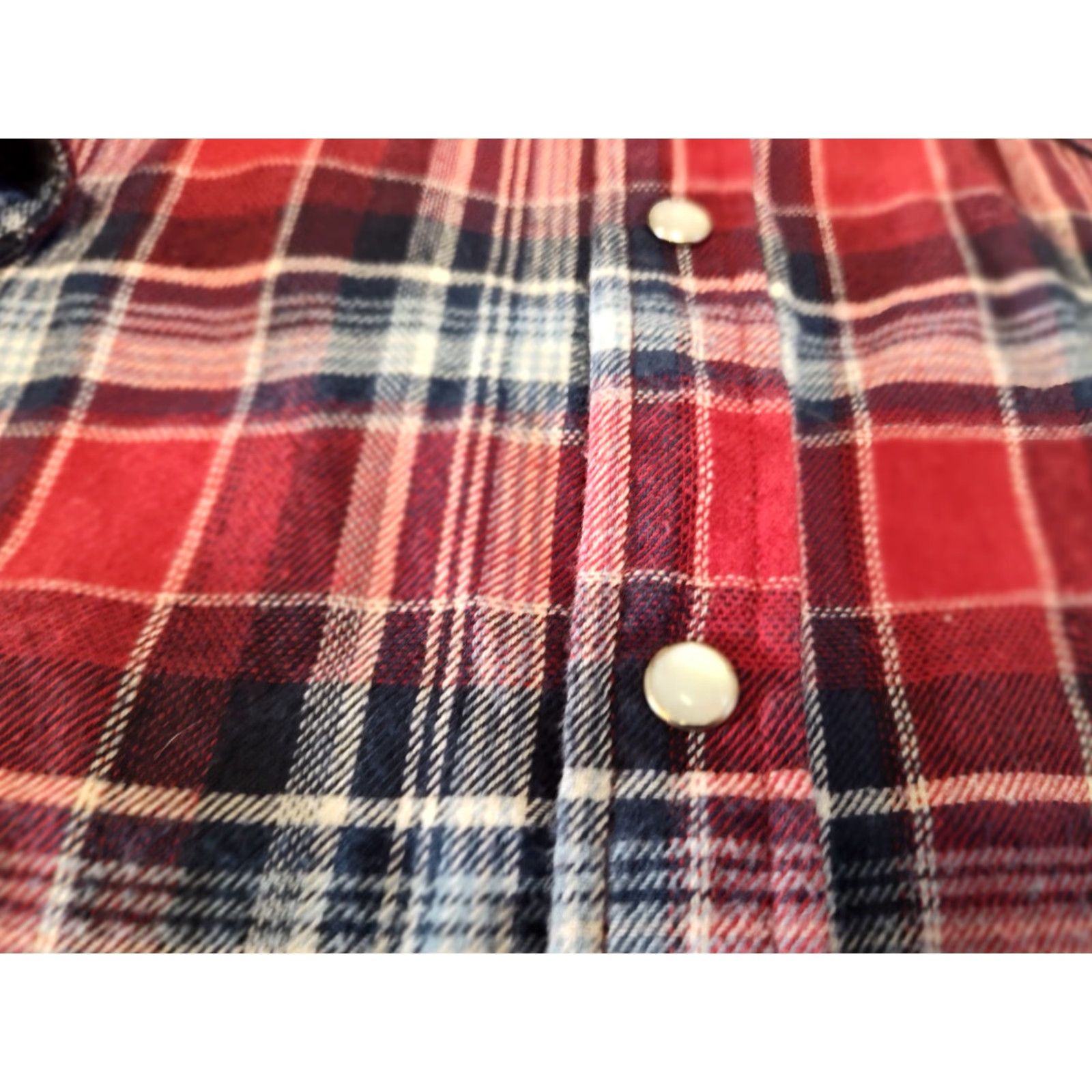 Levi's VINTAGE Levi's Women's Red Plaid Flannel Long Sleeve Snap Button-Up Shirt L Classic Western Size L / US 10 / IT 46 - 5 Thumbnail