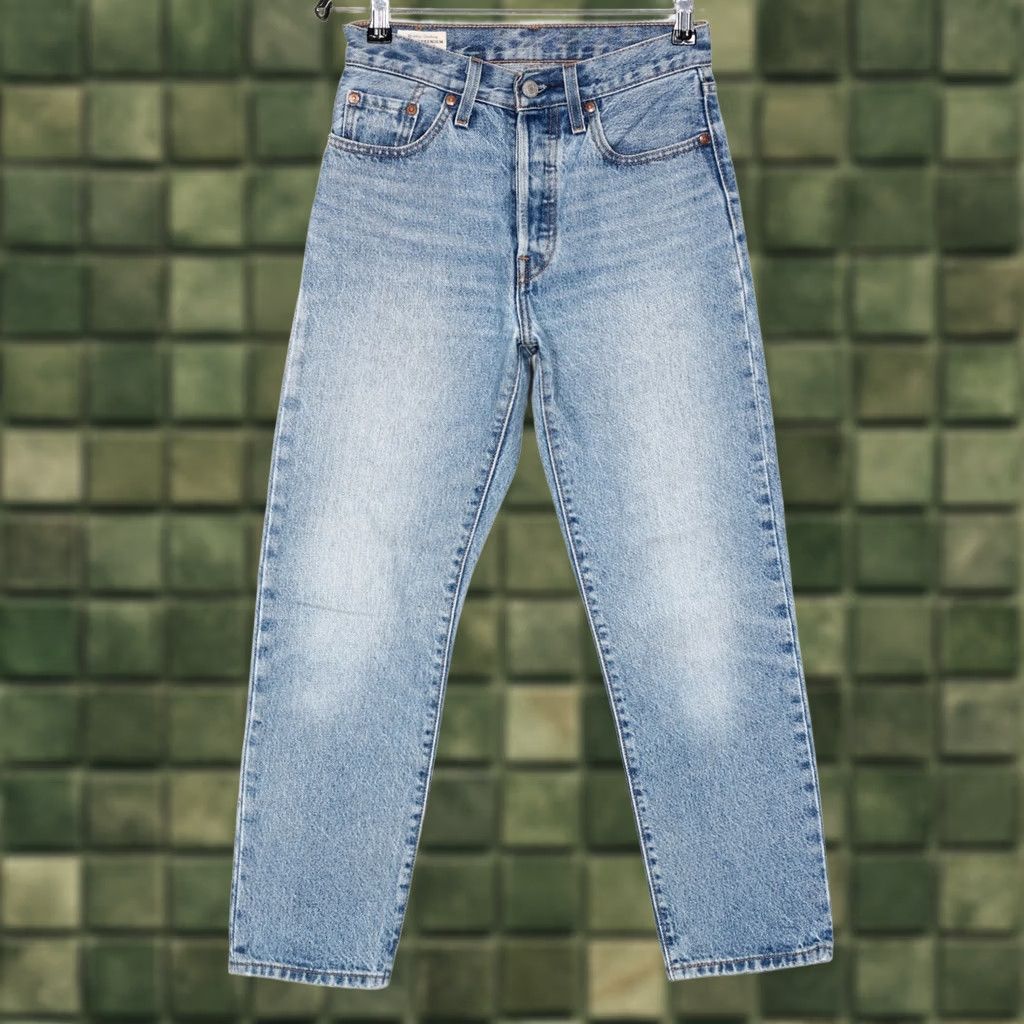 Levi's VINTAGE LEVI’S 501 PREMIUM Big E Original Cropped Jeans Women W24 L26 DZ6439 Size 42" / US 20 - 1 Thumbnail