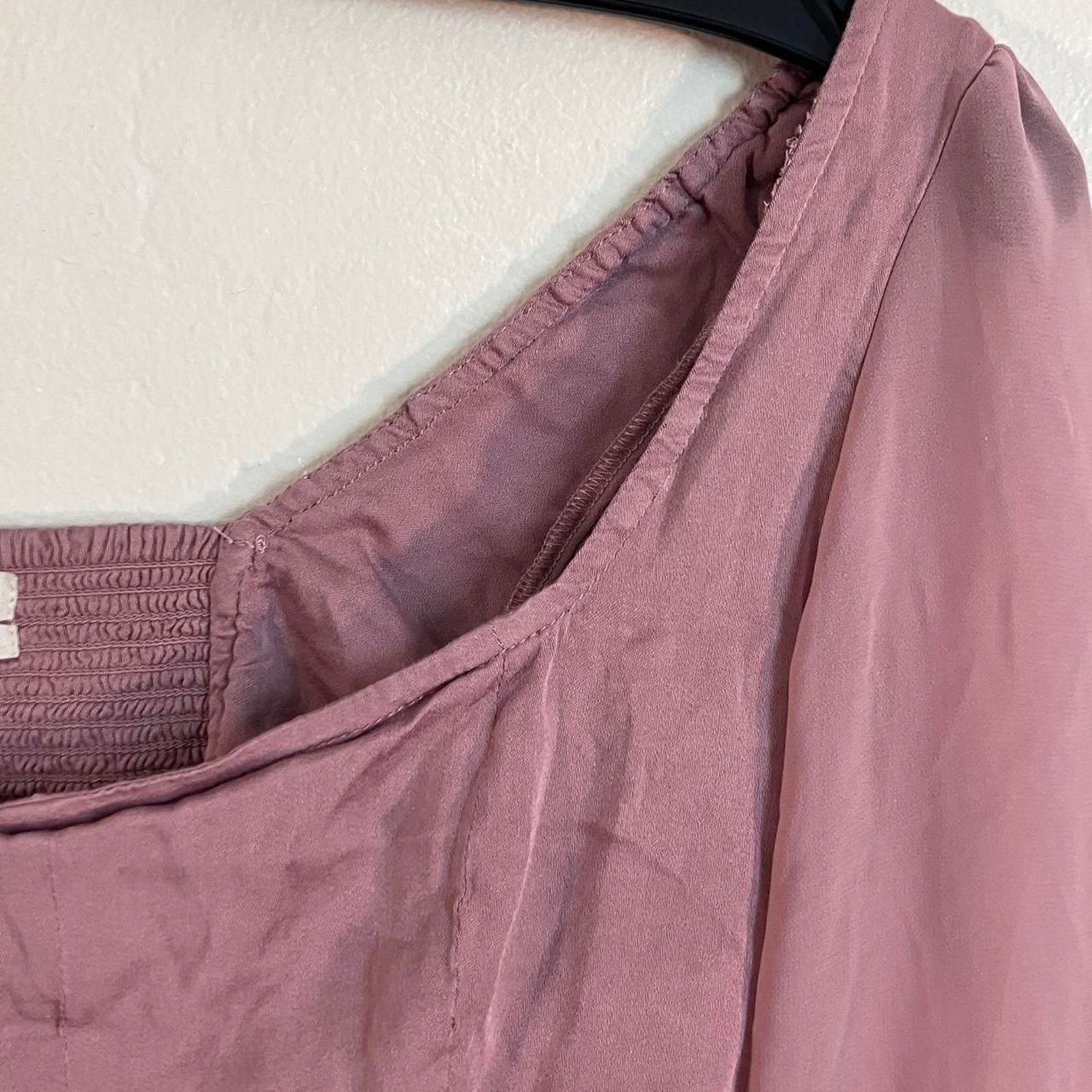 Urban Outfitters Urban Outfitters Light pink off shoulder top puffy sleeves Size S / US 4 / IT 40 - 2 Thumbnail