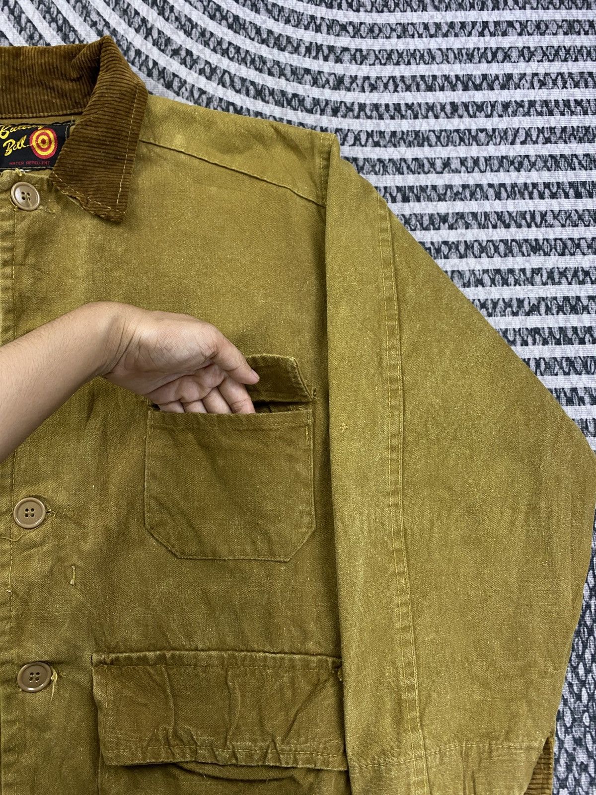 Japanese Brand Vintage Bullseye Bill Double Pocket Button Hunting Jacket Size US M / EU 48-50 / 2 - 7 Thumbnail