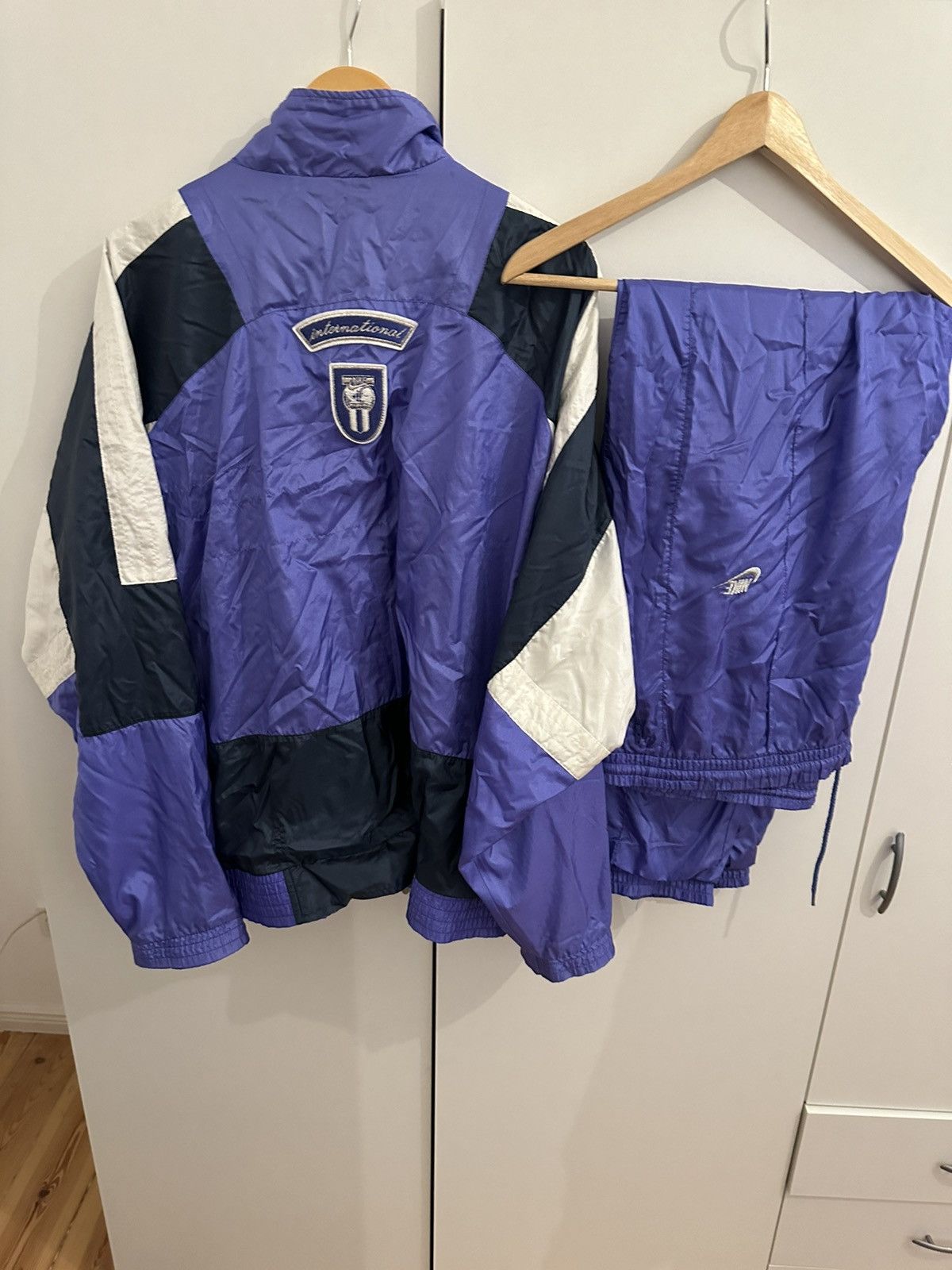 Nike Nike Air Tracksuit Size XXL Vintage Retro Nike Suit Size US XXL / EU 58 / 5 - 13 Thumbnail