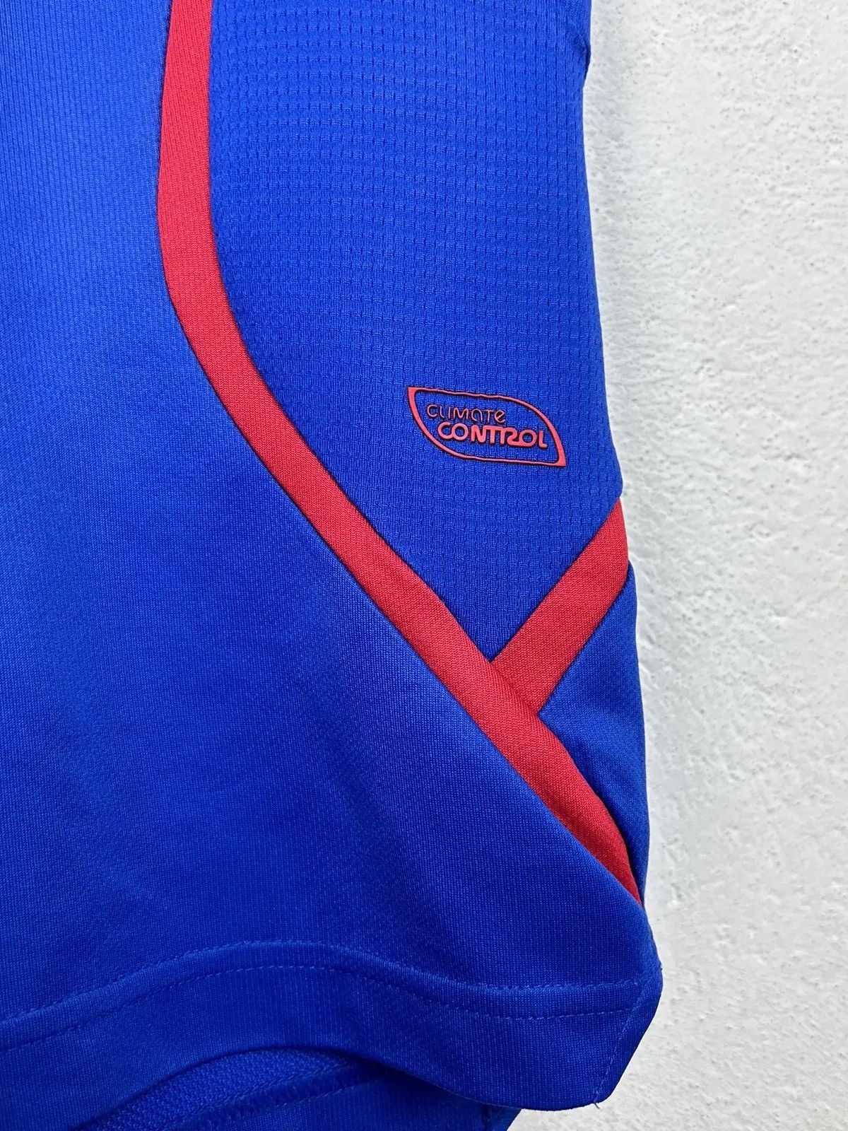 Umbro 00s Vintage Umbro x Glasgow Rangers Y2K Soccer Jersey Size US L / EU 52-54 / 3 - 5 Thumbnail