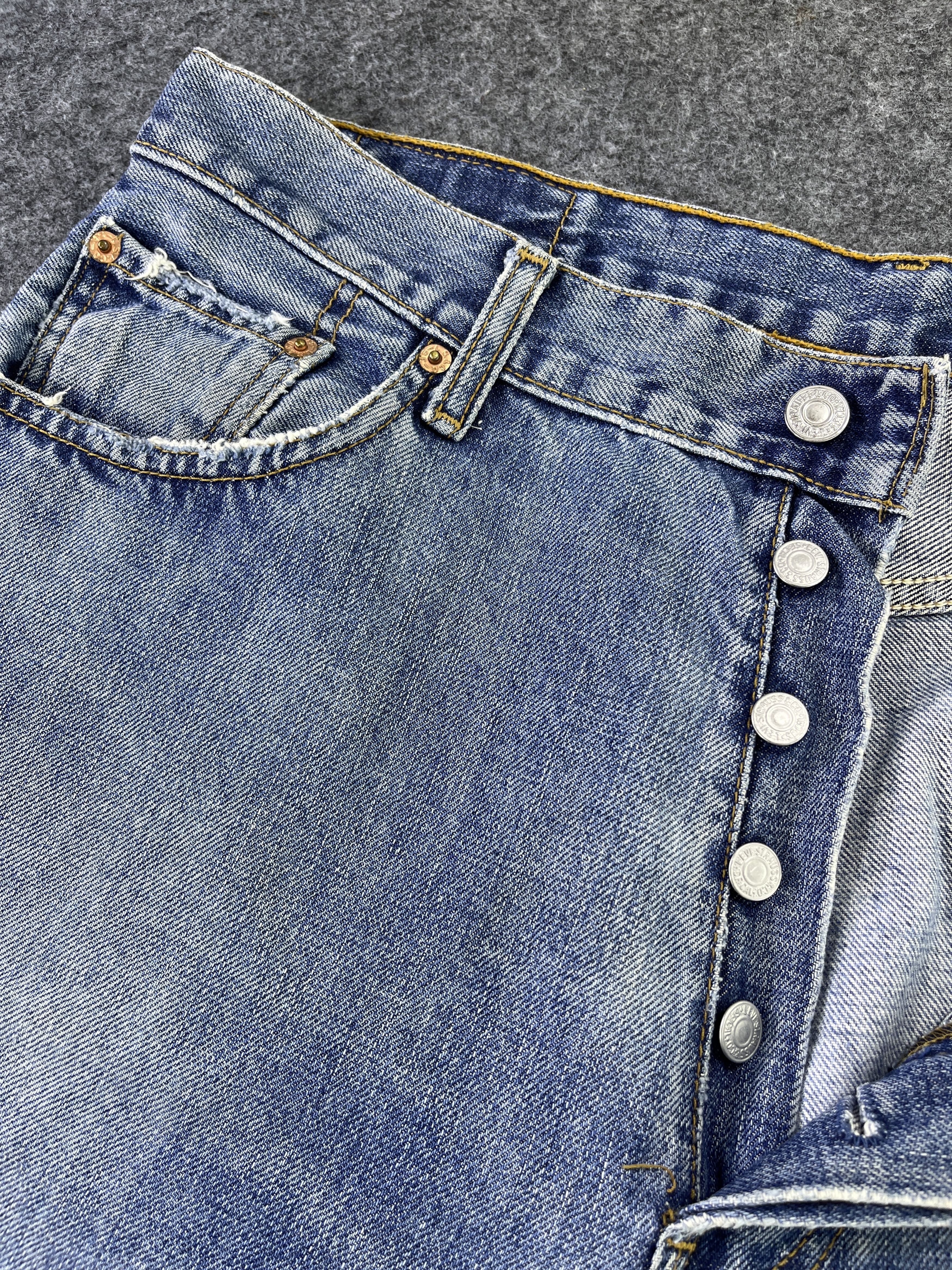 Levi's Vintage Levis 513 Button Fly Jeans - J912 Size US 34 / EU 50 - 8 Thumbnail