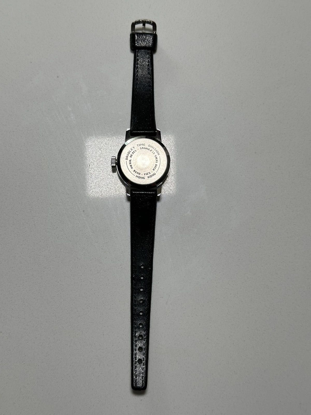 Disney Vintage Mickey Mouse Wristwatch with Black Leather Strap Size ONE SIZE - 2 Thumbnail