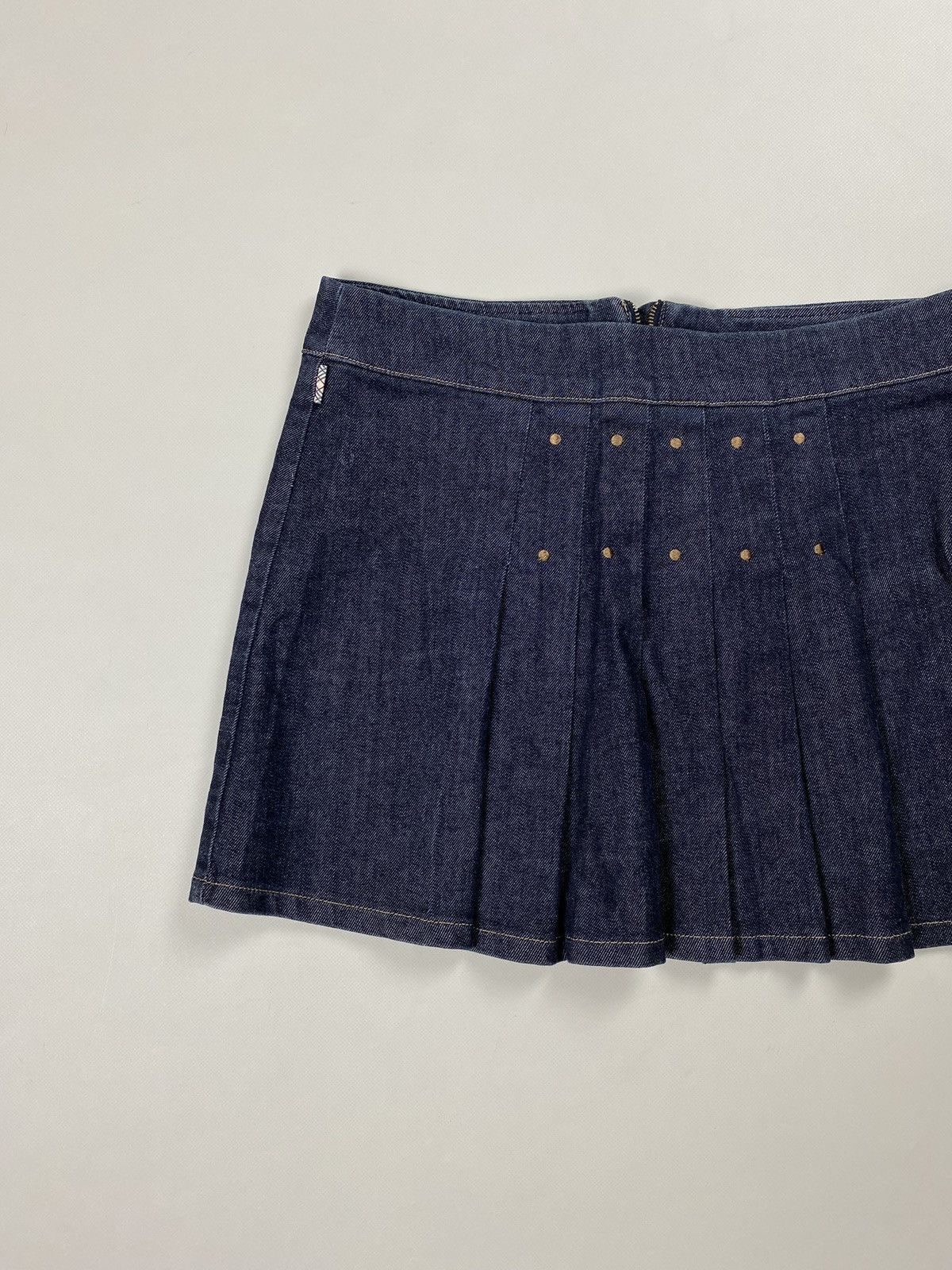 Burberry × Vintage Burberry London vintage Y2K denim mini skirt size US 10 Size 32" / US 10 / IT 46 - 2 Thumbnail