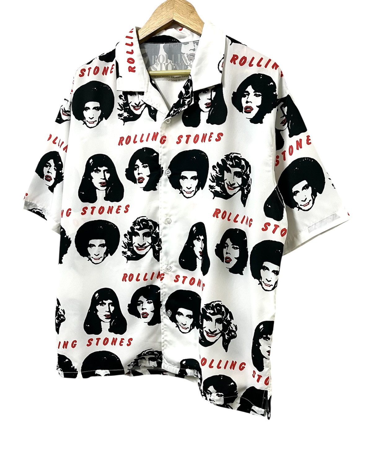 Band Tees THE ROLLING STONES ALL OVER PRINT OPEN COLLAR ALOHA SHIRT Size US XL / EU 56 / 4 - 4 Thumbnail