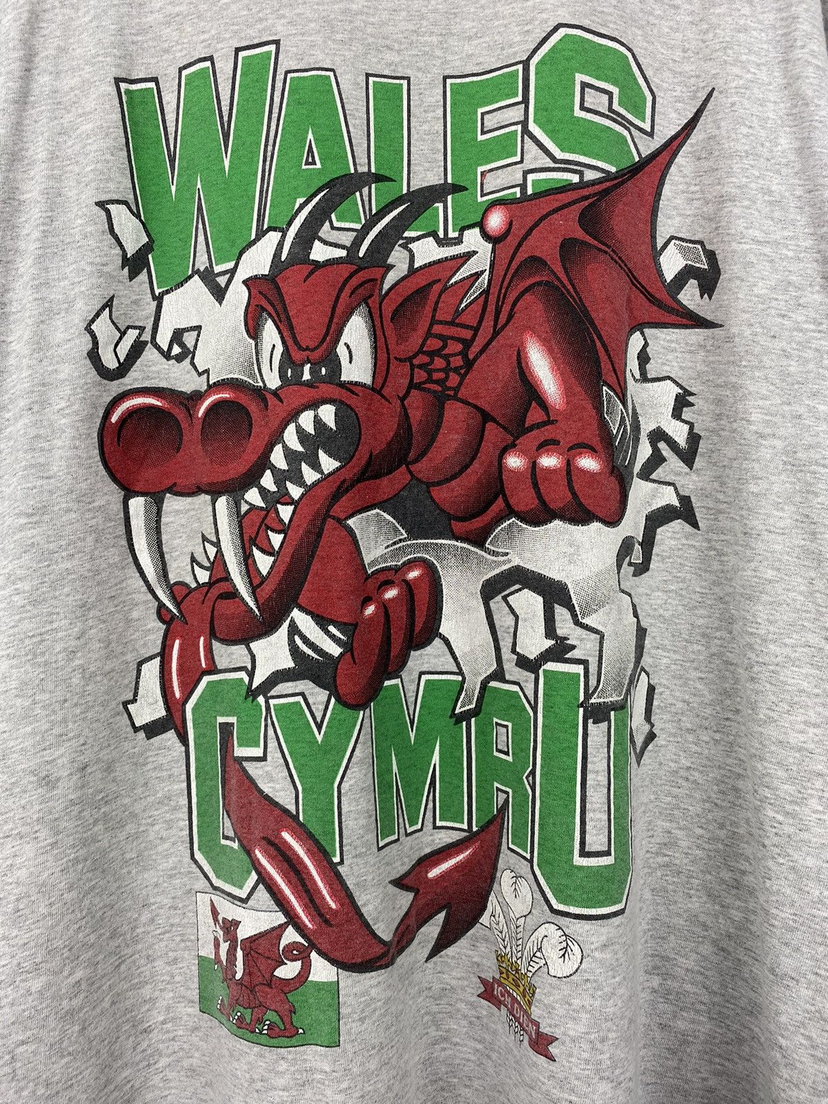 Vintage Vintage Wales Cymru Dragon 1994 T Shirt Tee Y2K Africa Size US XL / EU 56 / 4 - 2 Thumbnail