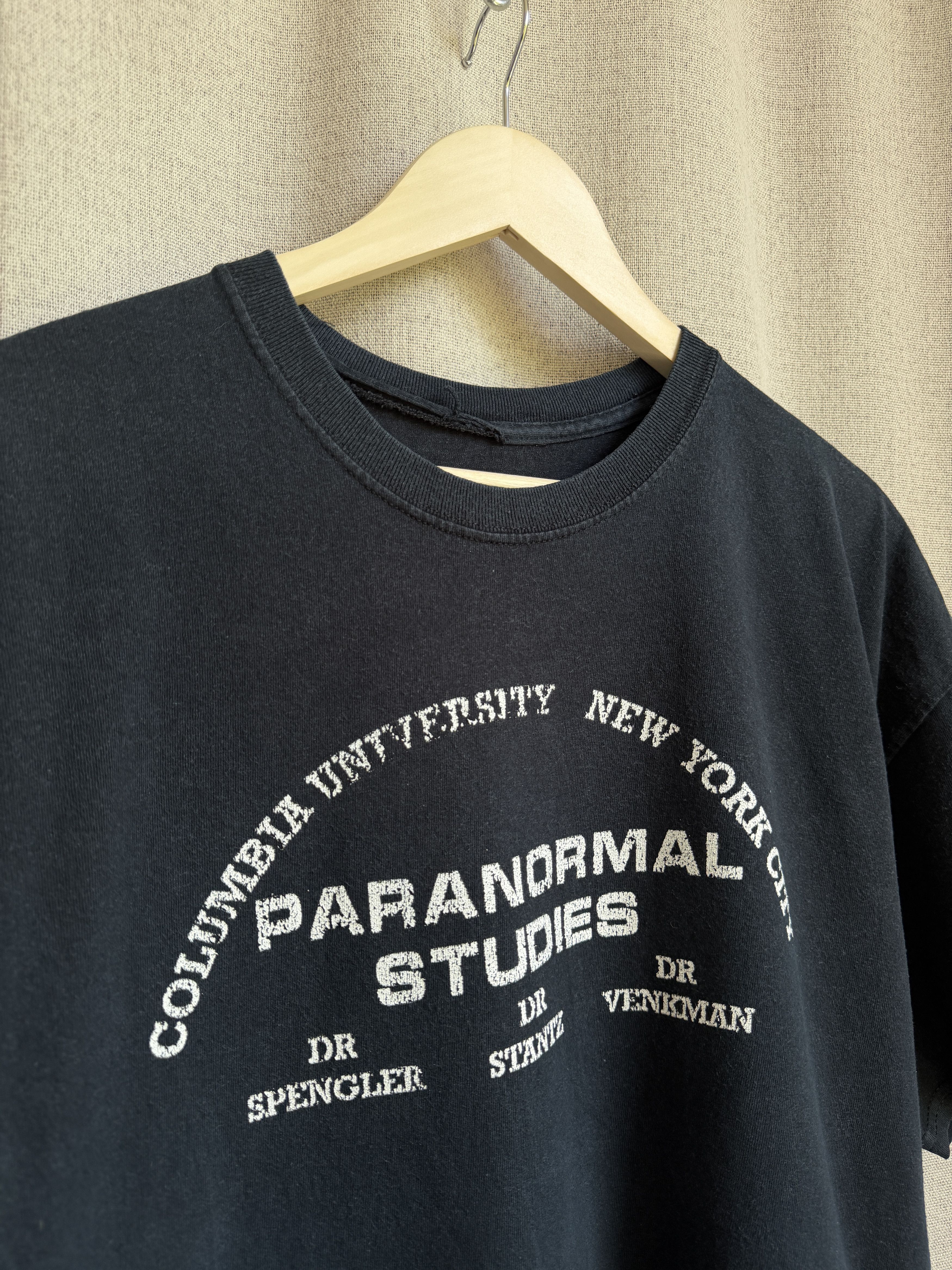 Vintage Y2K Ghostbusters Paranormal Studies New York University Tee Size US L / EU 52-54 / 3 - 4 Thumbnail
