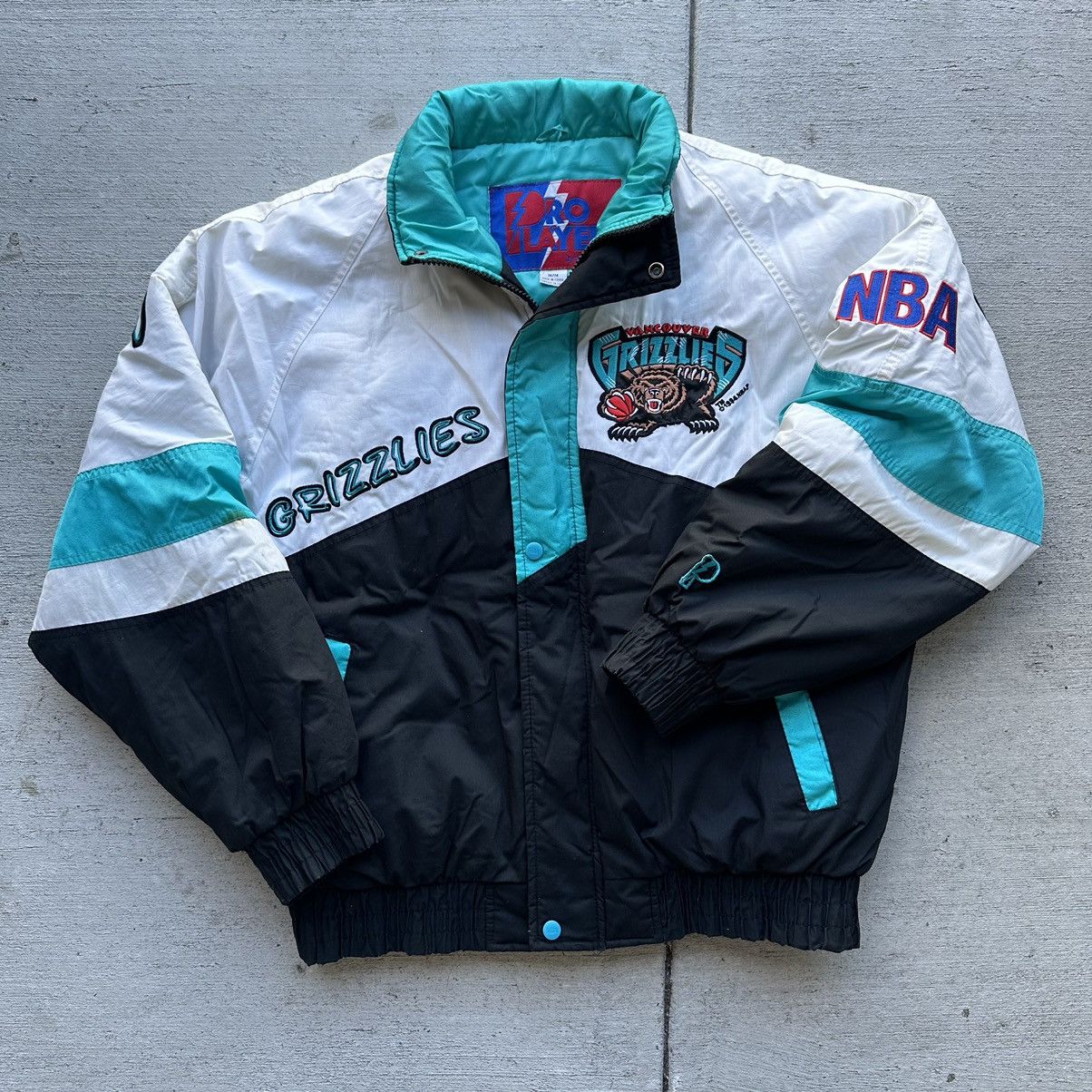NBA × Pro Player × Vintage Crazy 90s Vancouver Grizzlies Rare Jacket by Pro Player Size US M / EU 48-50 / 2 - 3 Thumbnail