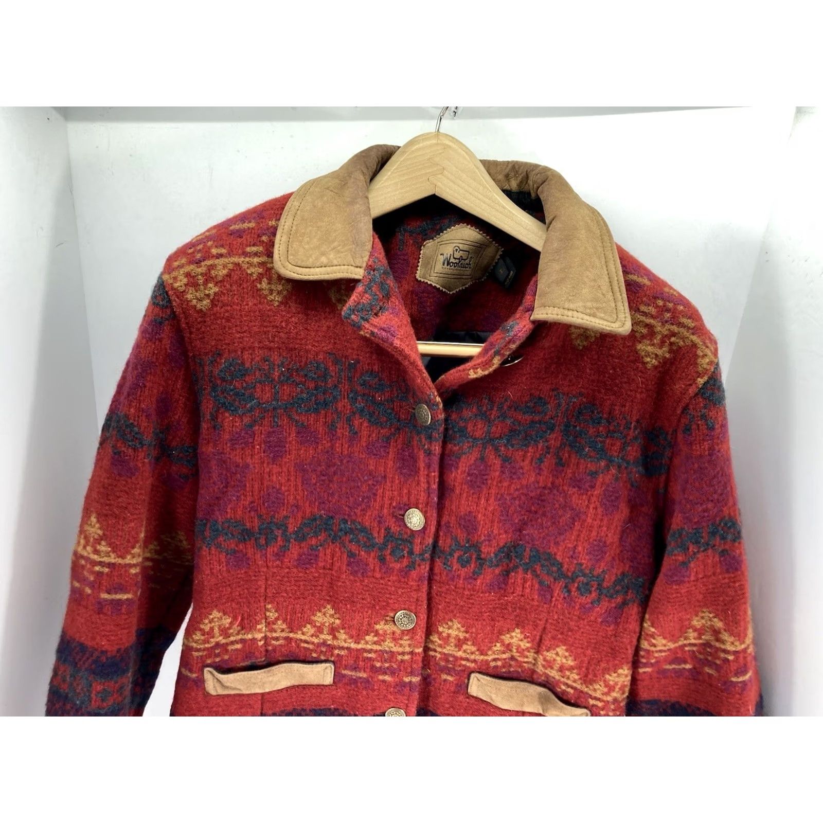 Vintage VINTAGE Woolrich Wool Barn Chore Coat Women M Red Floral Button USA Shirt Jacket Womens Size M / US 6-8 / IT 42-44 - 2 Thumbnail