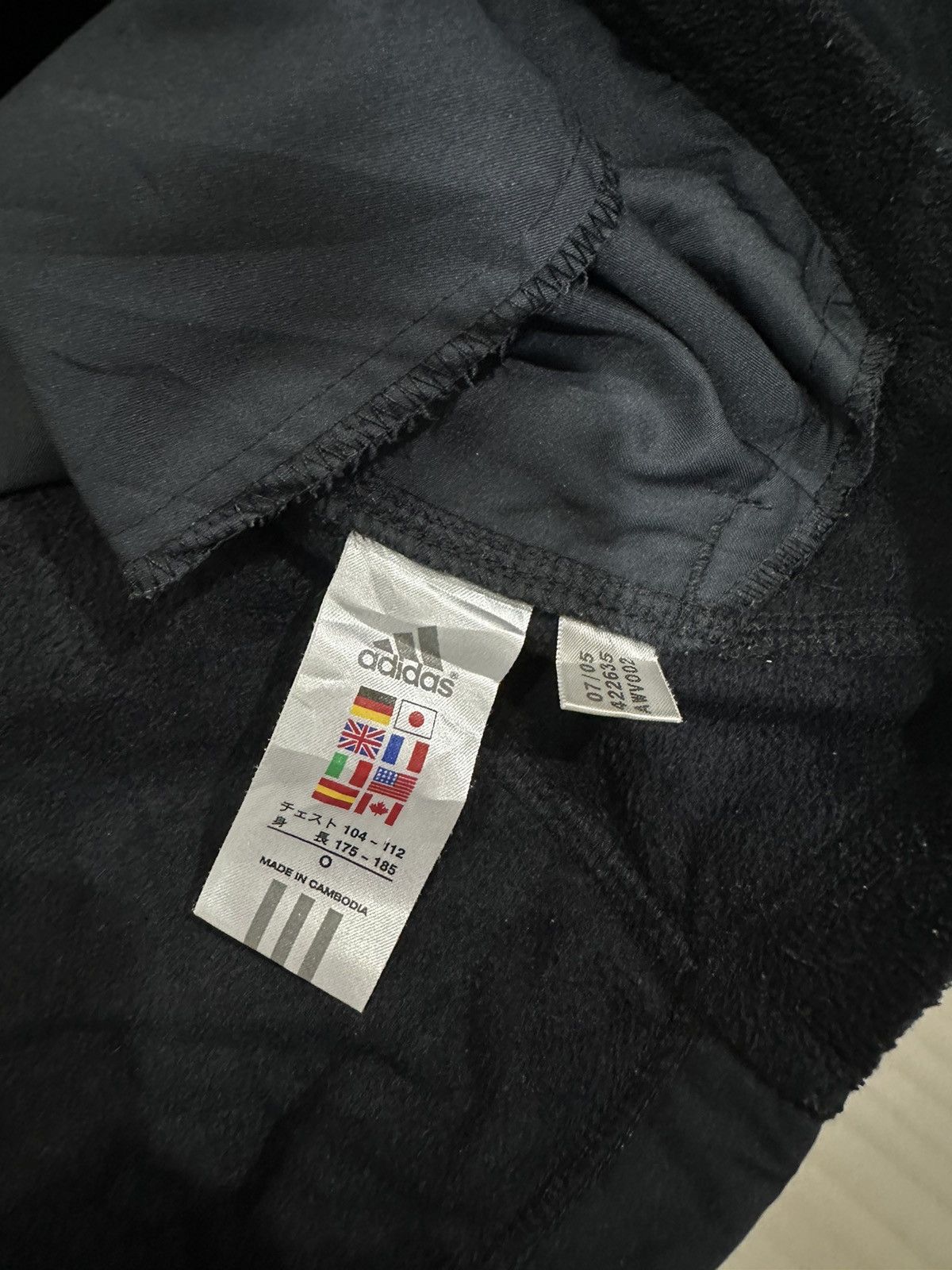 Adidas Adidas fleece Size US L / EU 52-54 / 3 - 7 Thumbnail