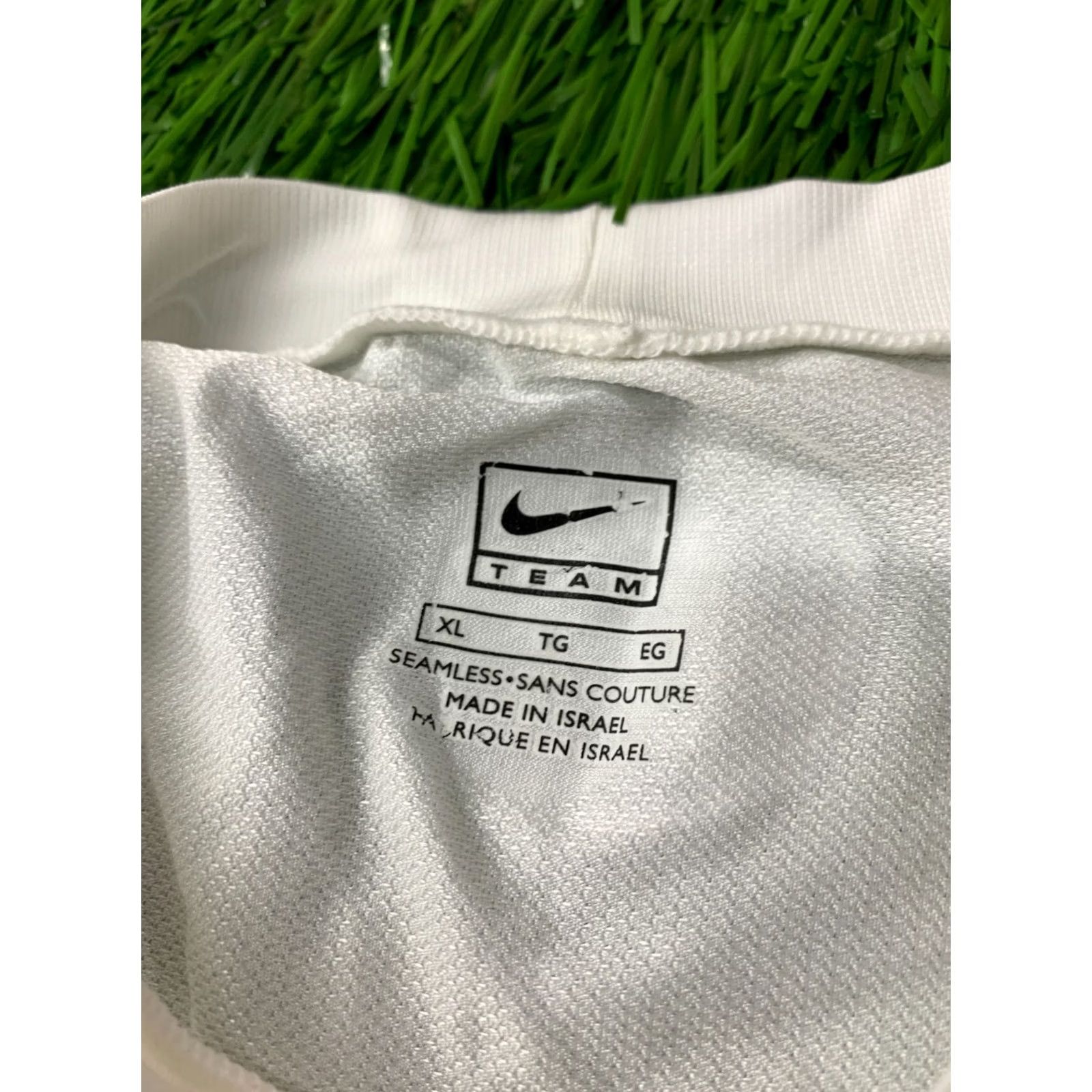 Nike NIKE Team Pro 2006 Training Shirt Mens XL White Jersey T-Shirt Tee Original Size XL Size US XL / EU 56 / 4 - 5 Thumbnail