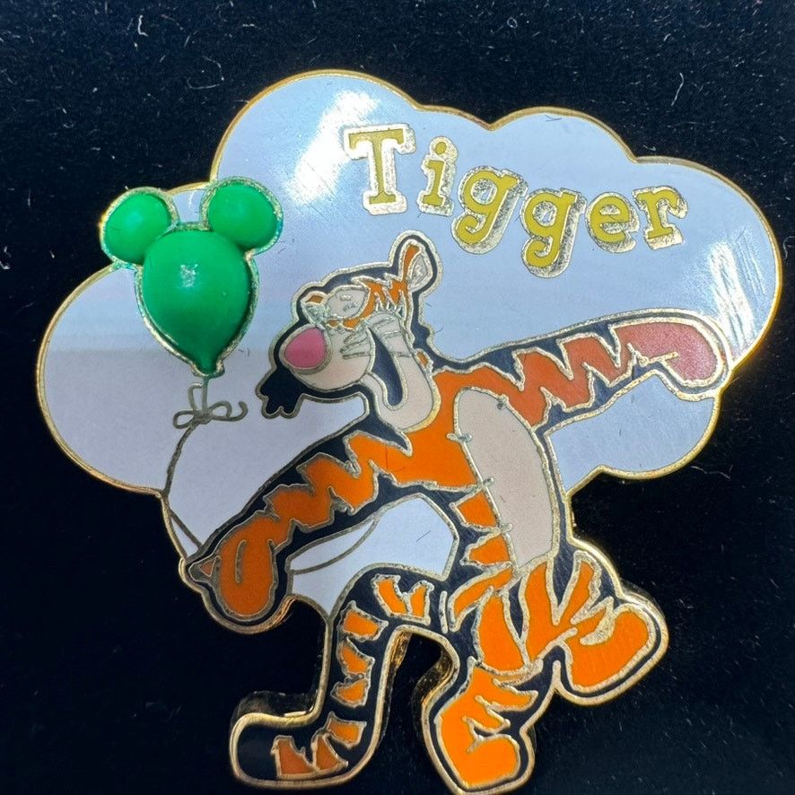 Disney Disney Tigger Balloon Pin Official 2002 WDW Trading LE Size ONE SIZE - 2 Thumbnail