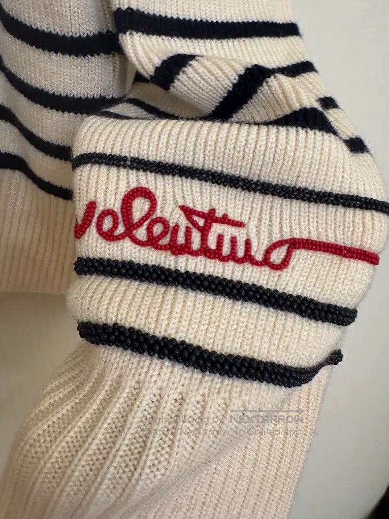 Valentino Valentino Striped navy sweater Size S / US 4 / IT 40 - 4 Thumbnail