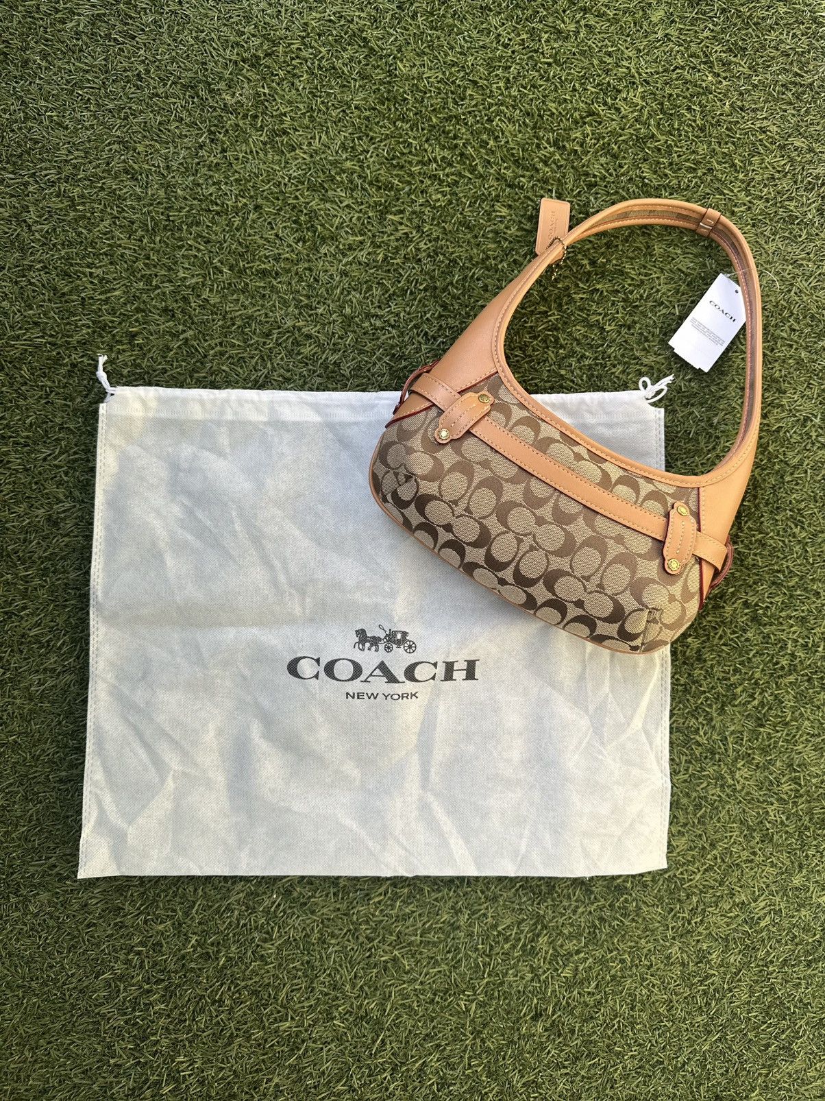 Coach Coach Belted Ergo Shoulder Bag 26 Size ONE SIZE - 4 Thumbnail