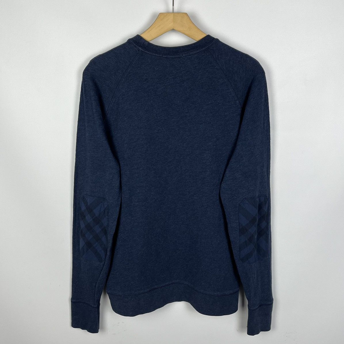 Burberry Luxury Burberry Brit Elbow Patch Checkered Sweater Size US M / EU 48-50 / 2 - 18 Thumbnail