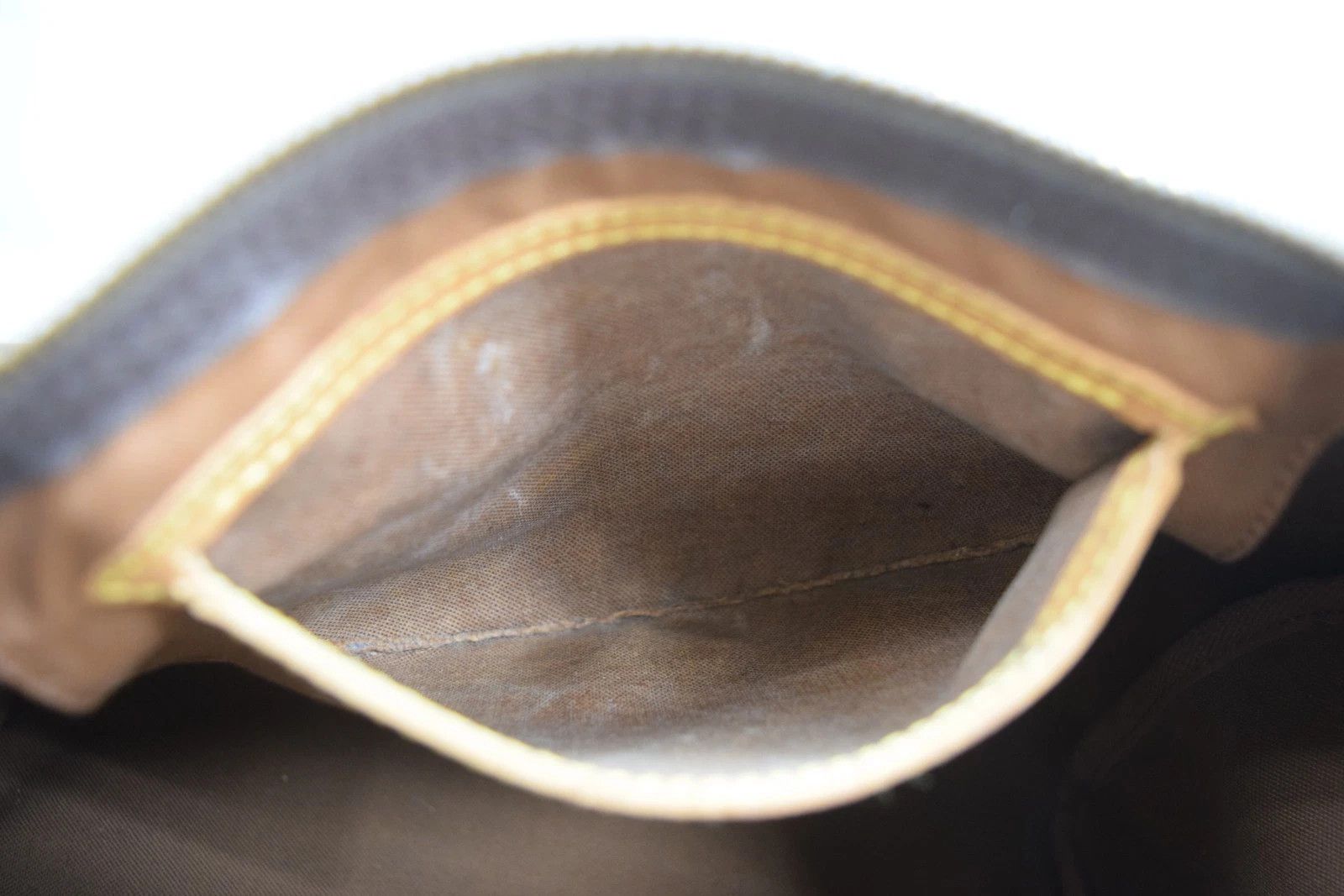 Louis Vuitton Auth Louis Vuitton Speedy 30 Hand Bag Monogram Canvas M41526 Size ONE SIZE - 11 Thumbnail