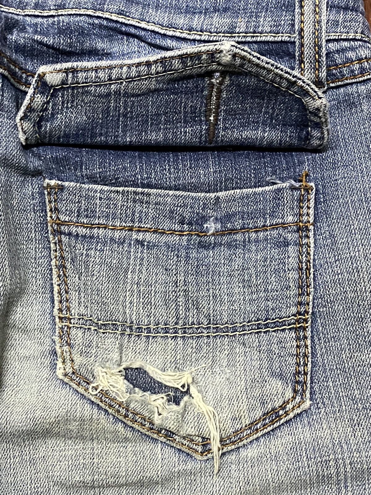 Japanese Brand Vintage Japanese Brands Blue Wash Distressed Flare Jeans Size US 29 - 6 Thumbnail