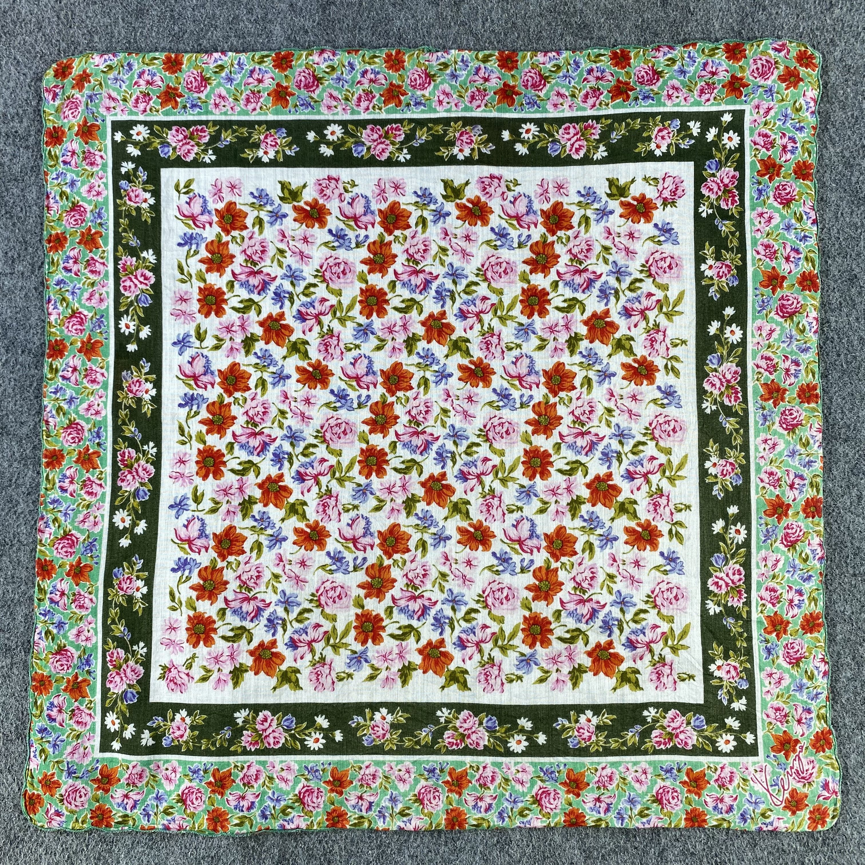 Kenzo Kenzo Handkerchief/Neckerchief/Bandana Size ONE SIZE - 1 Thumbnail
