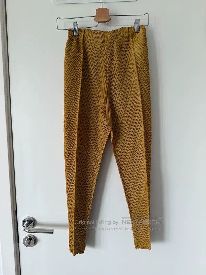 Issey Miyake Issey Miyake size:3 Yellow Pleated Tapered Pants Size 31" - 1 Thumbnail