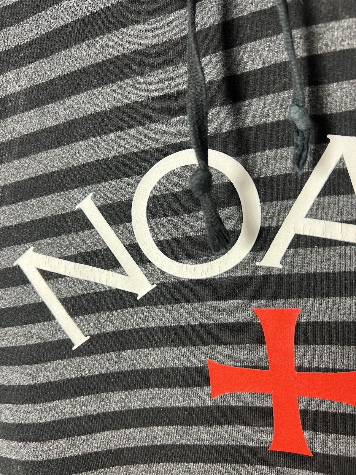 Noah Noah Cross Logo Print Striped Fleece Cotton Hoodie Size US S / EU 44-46 / 1 - 10 Thumbnail