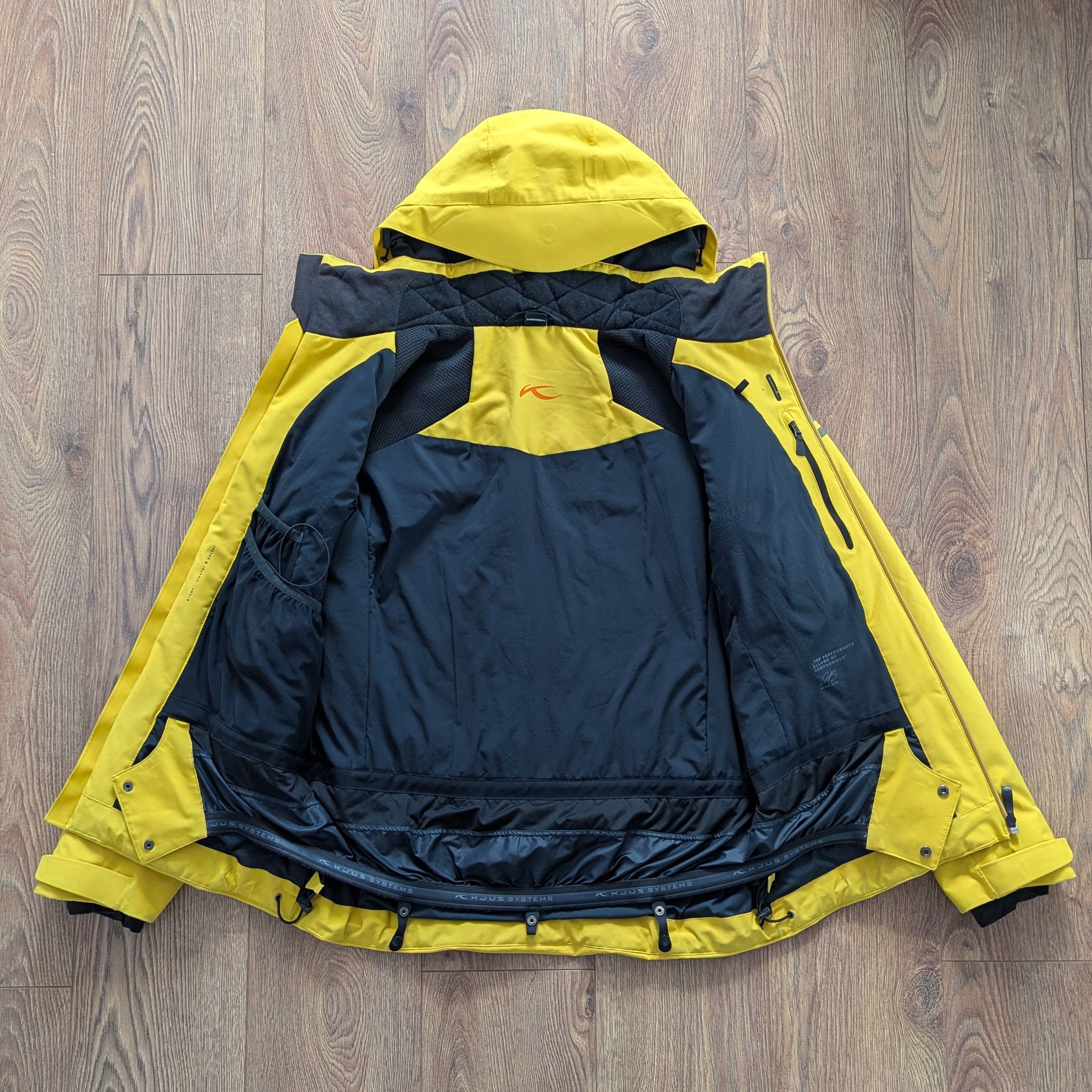 KJUS KJUS White Shadow Technical Ski Suit M (50) Recco DermizaxEV Size US M / EU 48-50 / 2 - 7 Thumbnail
