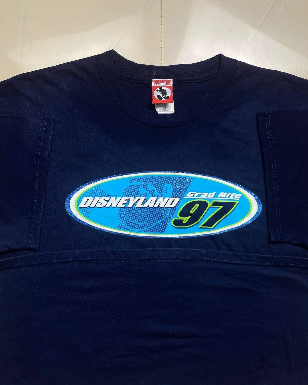 Disney Vintage Disneyland 1997 Grad Nite Official Size US XXL / EU 58 / 5 - 2 Thumbnail