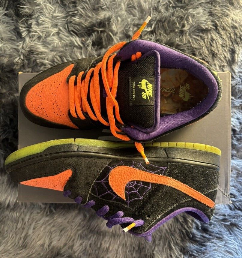 Nike Nike SB Dunk Low Night of Mischief 2019 Size US 9 / EU 42 - 2 Thumbnail
