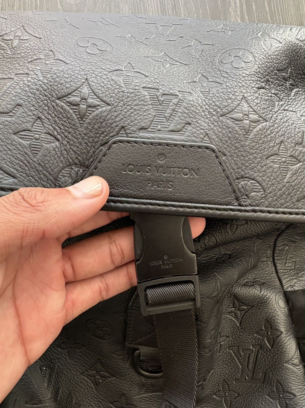Louis Vuitton Louis Vuitton BookBag Size ONE SIZE - 2 Thumbnail