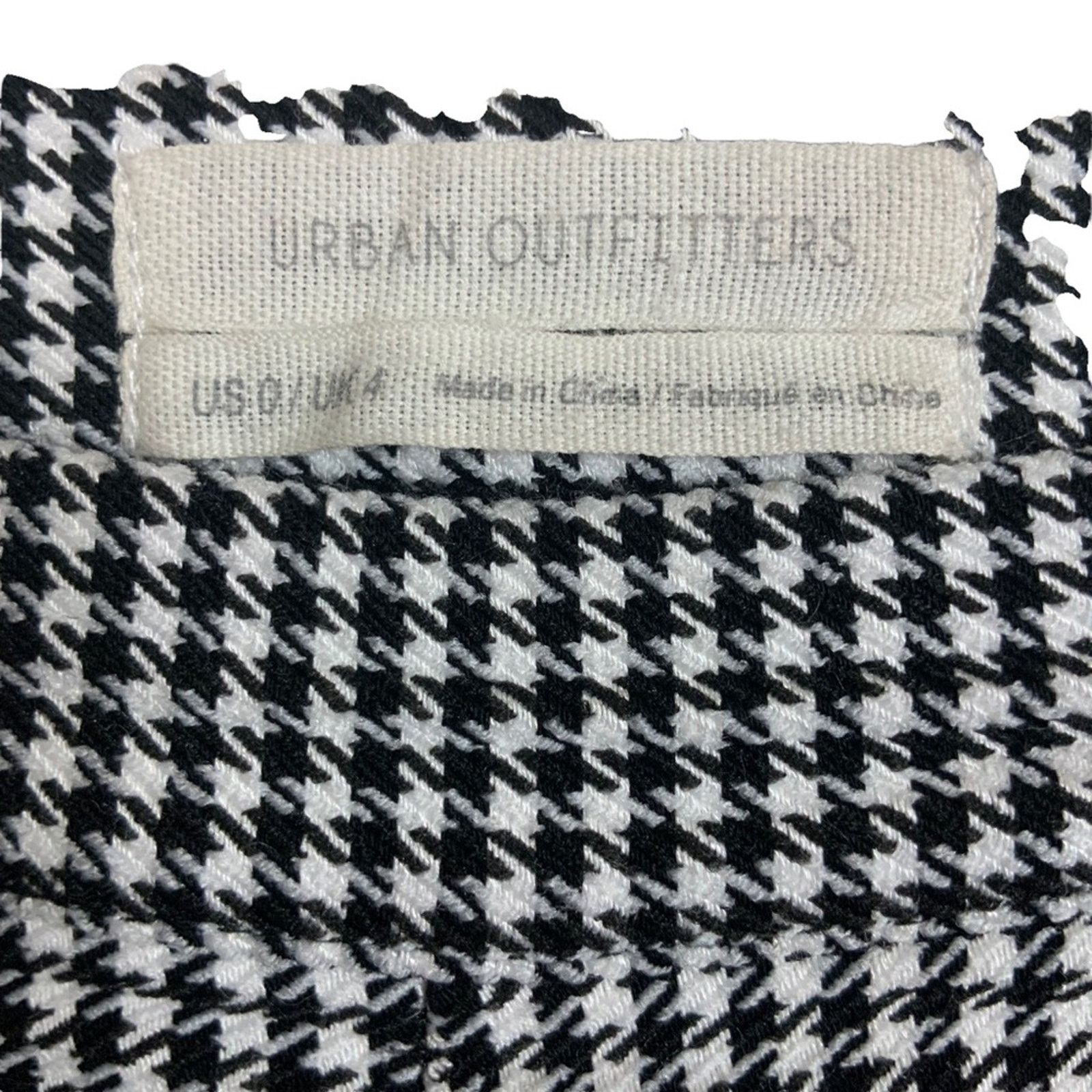 Urban Outfitters Urban Outfitters Side Houndstooth Side Slit Legging Black 0 Size 25" / US 0 / IT 36 - 7 Thumbnail