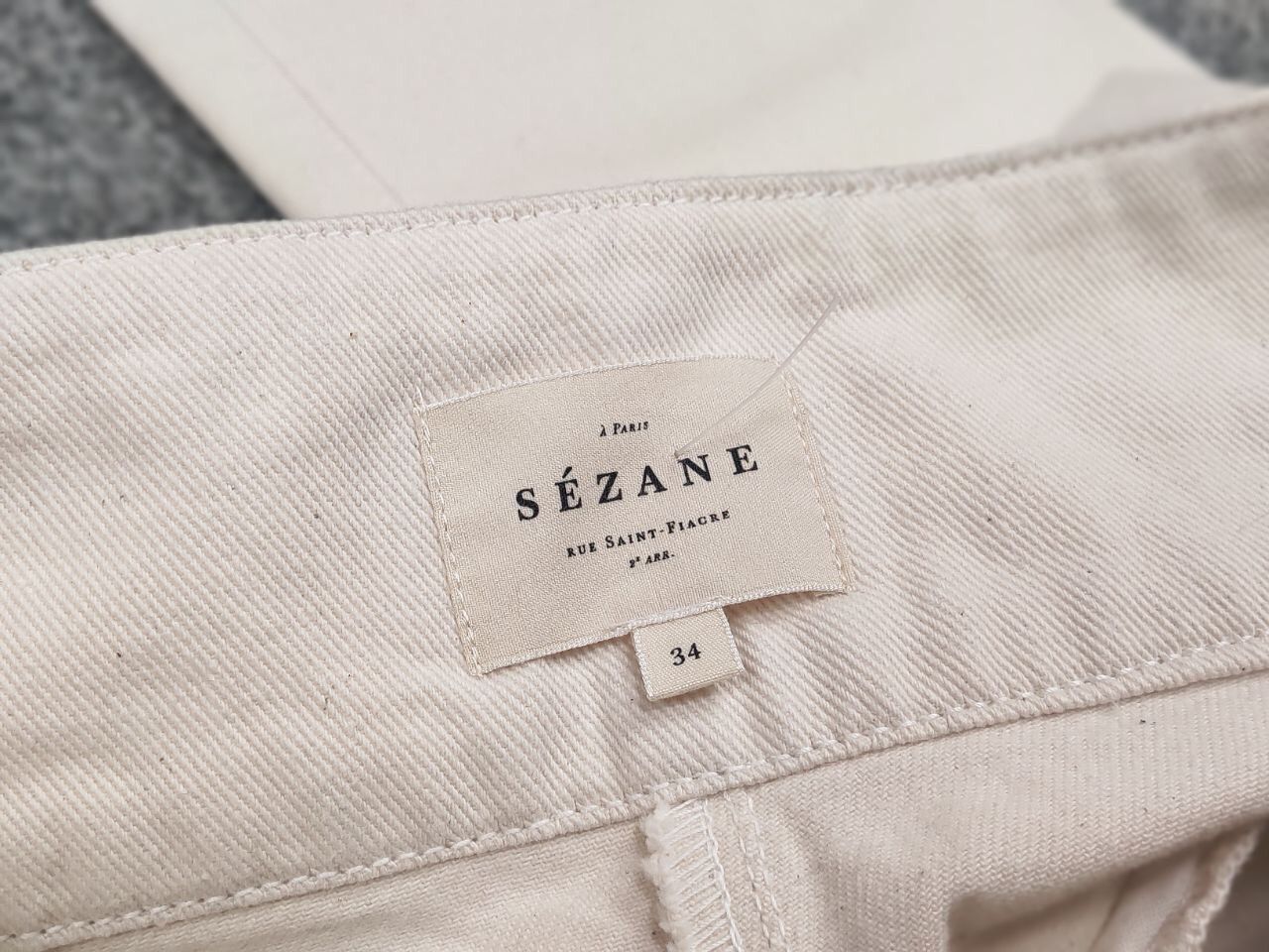 Sezane Sezane Paris Design Beige Denim Jeans with belt Size 34" / US 12 / IT 48 - 14 Thumbnail