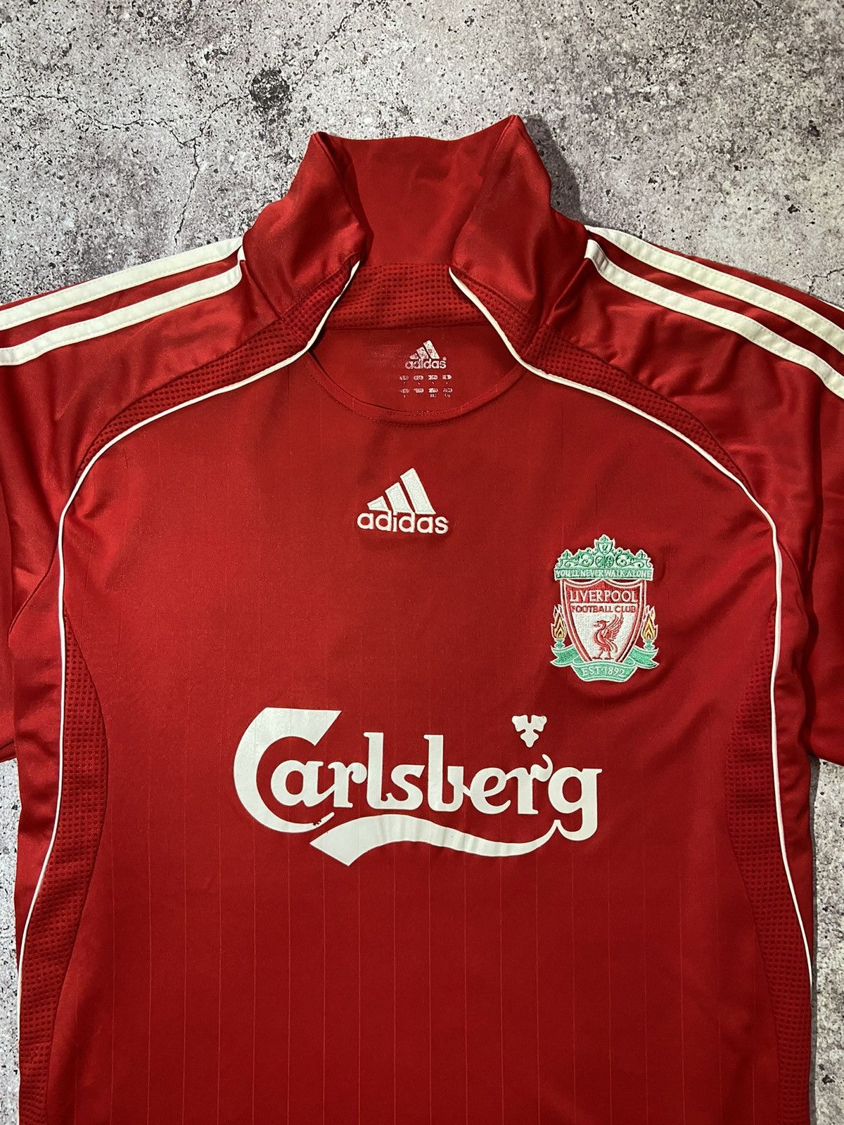 Vintage 💥Liverpool 2007 Gerrard #8 Vintage Player Jersey t-shirt‼️ Size US L / EU 52-54 / 3 - 2 Thumbnail