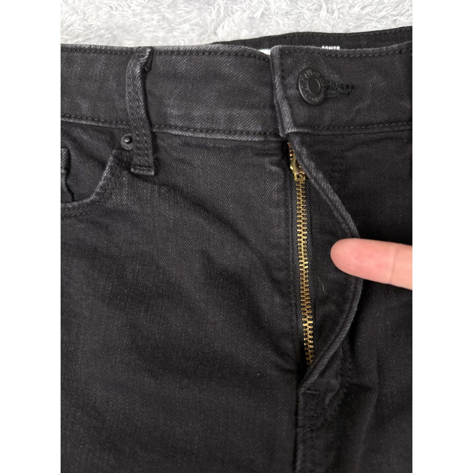 Old Navy Old Navy Jeans Womens 12 Tall Power Slim Straight High Rise Black Denim Straight 5-Pocket Zip Frayed Hem Women 12 Tall XS? Size 34" / US 12 / IT 48 - 5 Thumbnail
