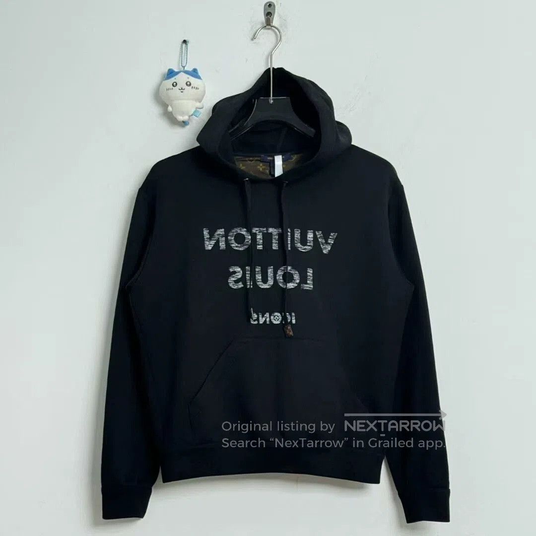 Louis Vuitton louis vuitton logo hoodie size small. Size US S / EU 44-46 / 1 - 1 Thumbnail